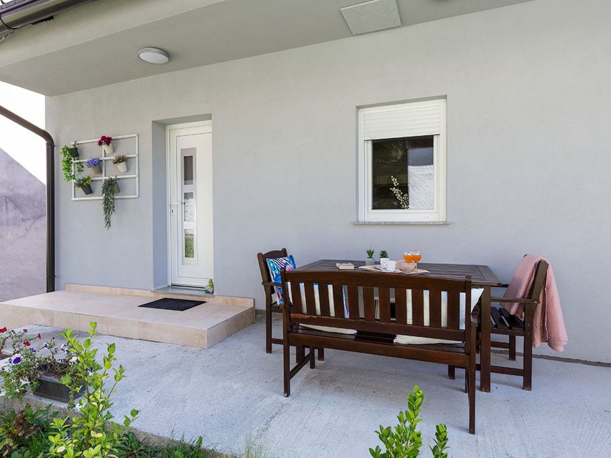 Anna in Lokve-Image-tags.info