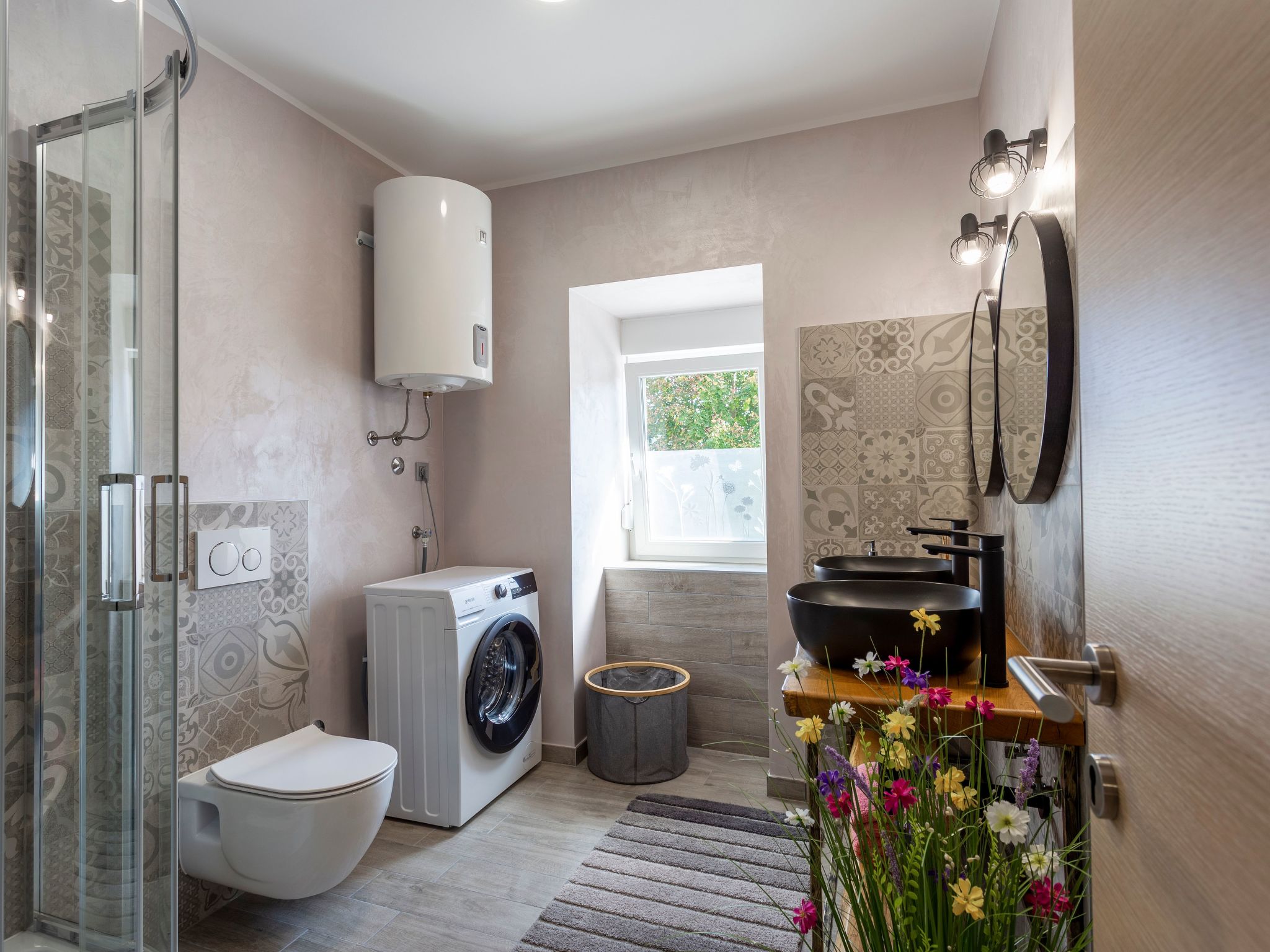 Anna in Lokve-Image-tags.info