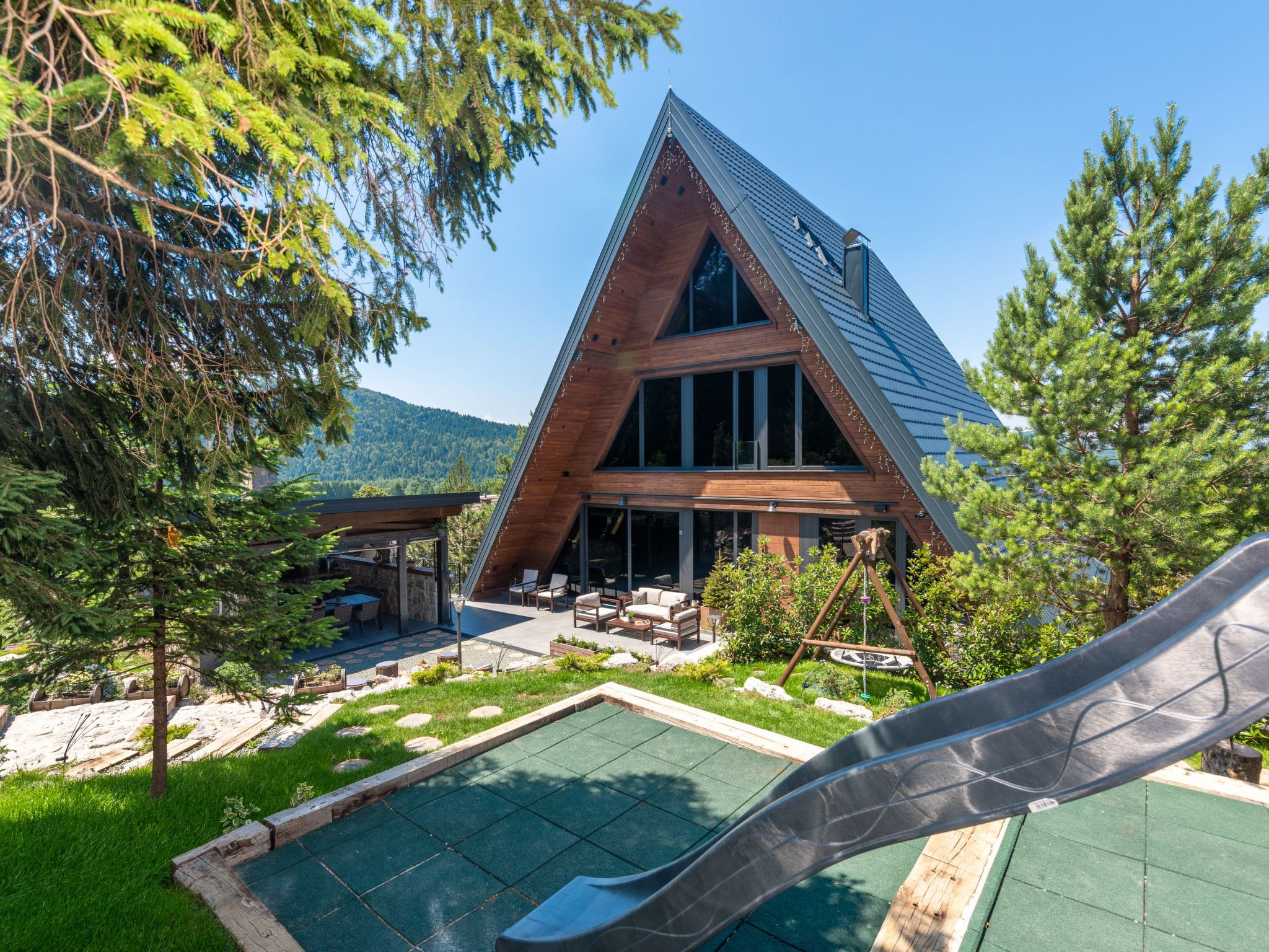Chalet "Forest Hill" mit Hallenbad-Binnen