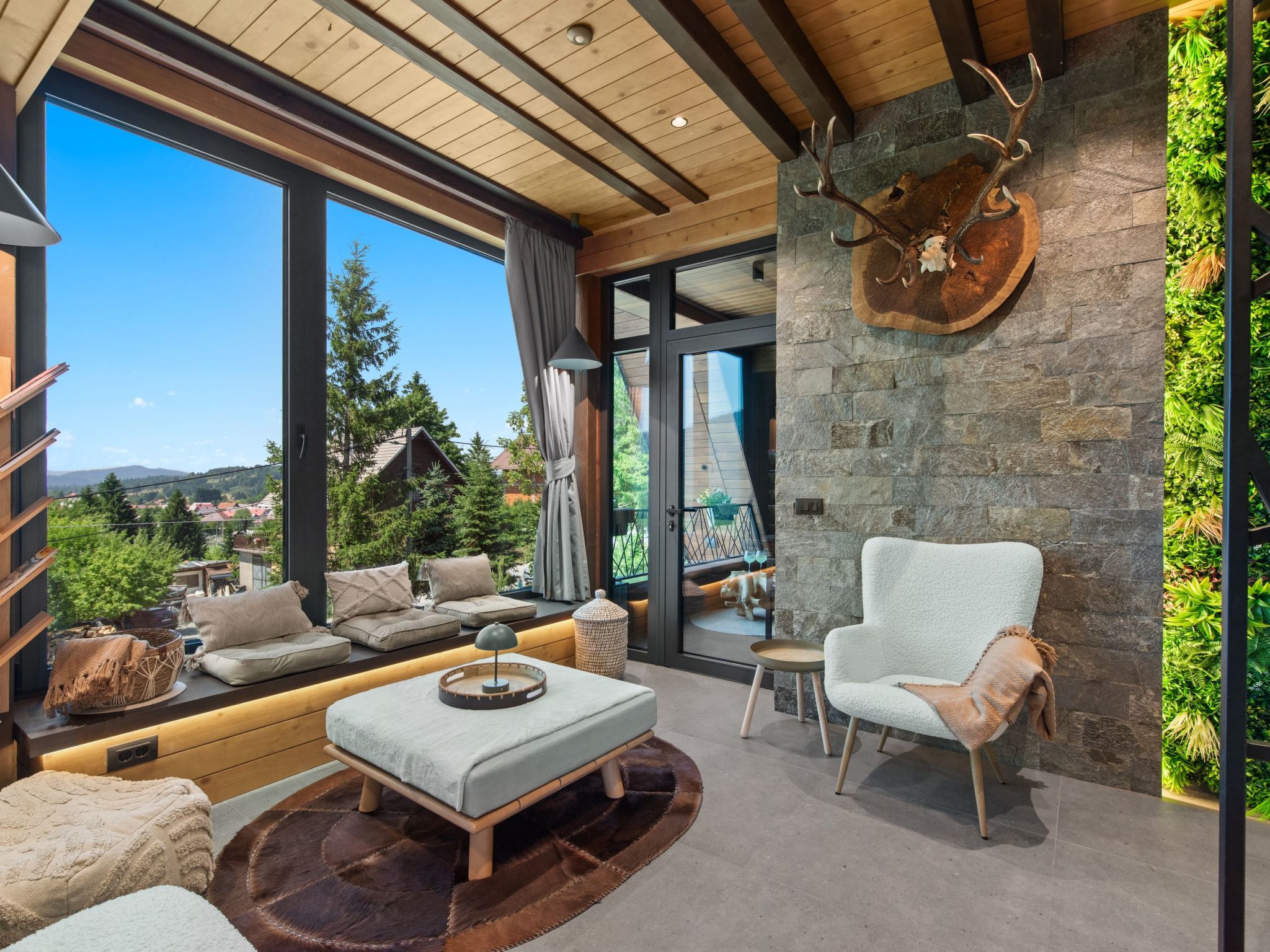 Chalet "Forest Hill" mit Hallenbad-Binnen