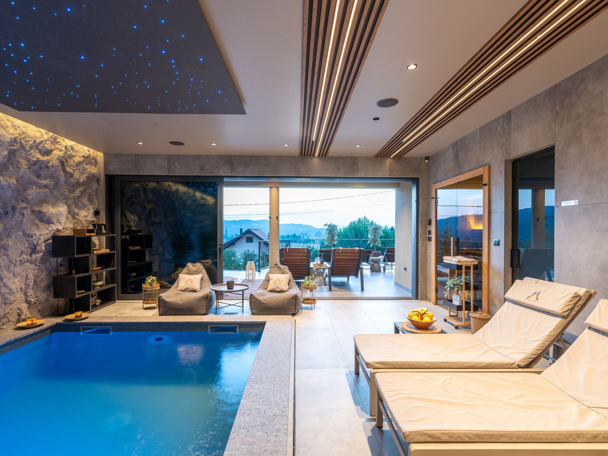 Chalet "Forest Hill" mit Hallenbad-Binnen