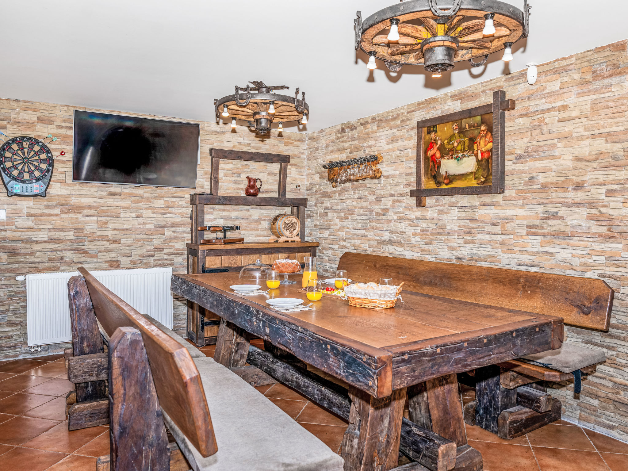 Cozy Bear Cabin - Inside