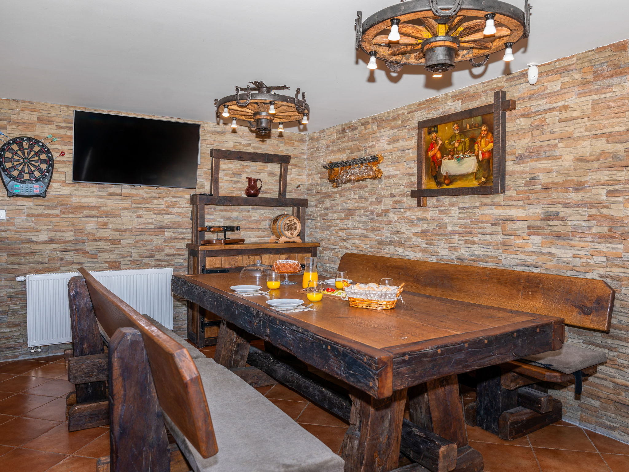 Cozy Bear Cabin - Inside