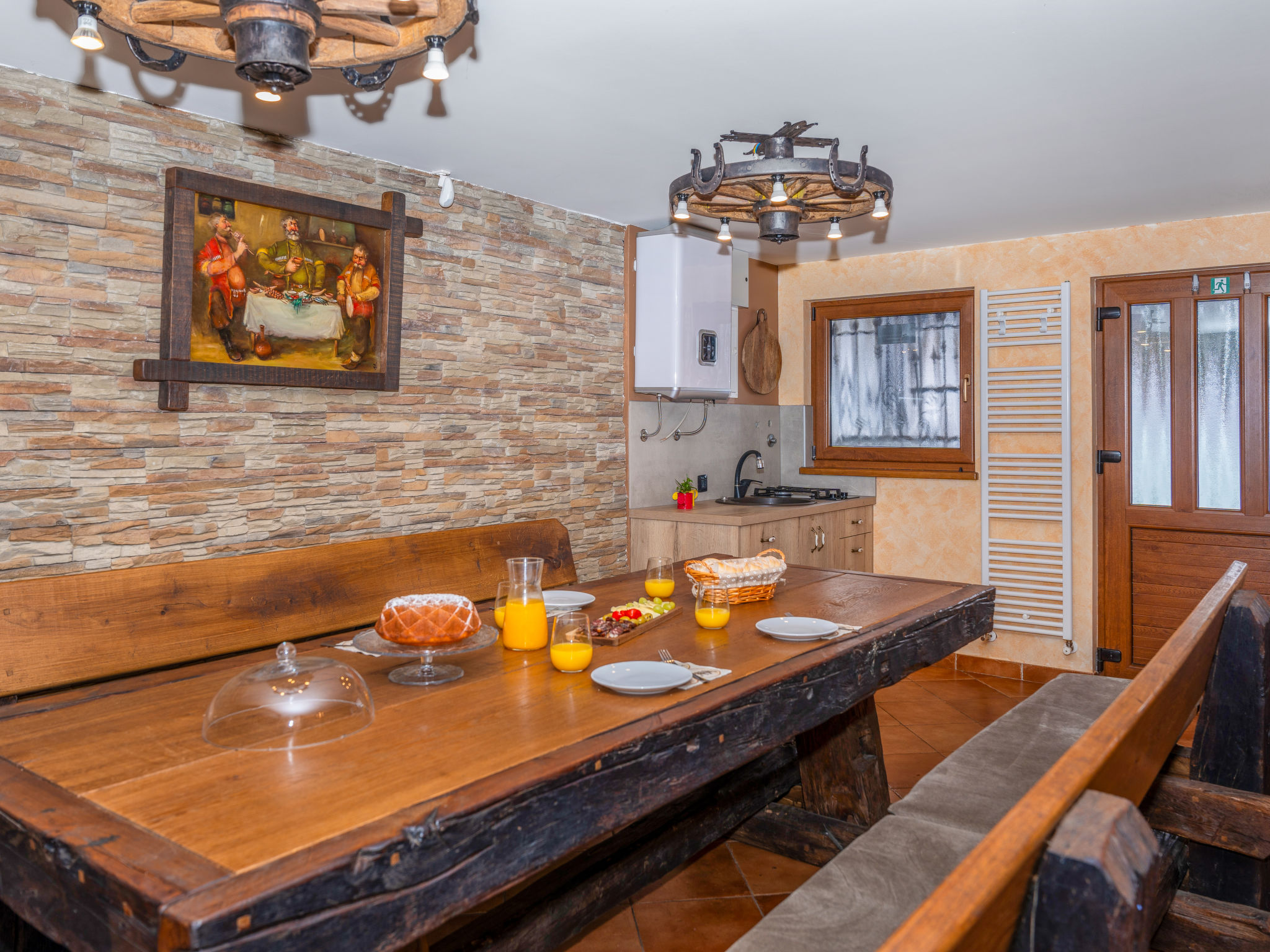 Cozy Bear Cabin - Inside