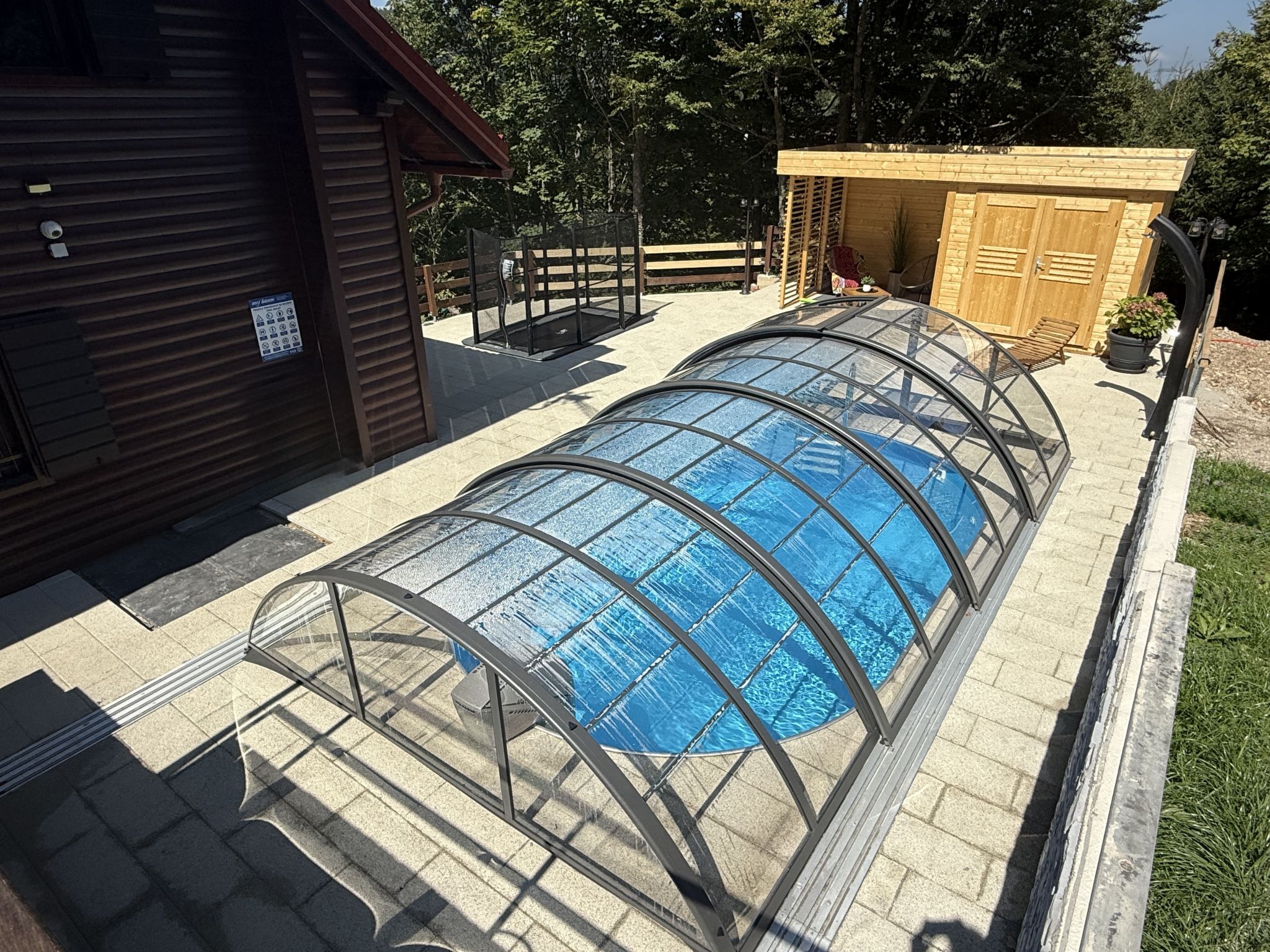 Cozy Bear Cabin - Outside