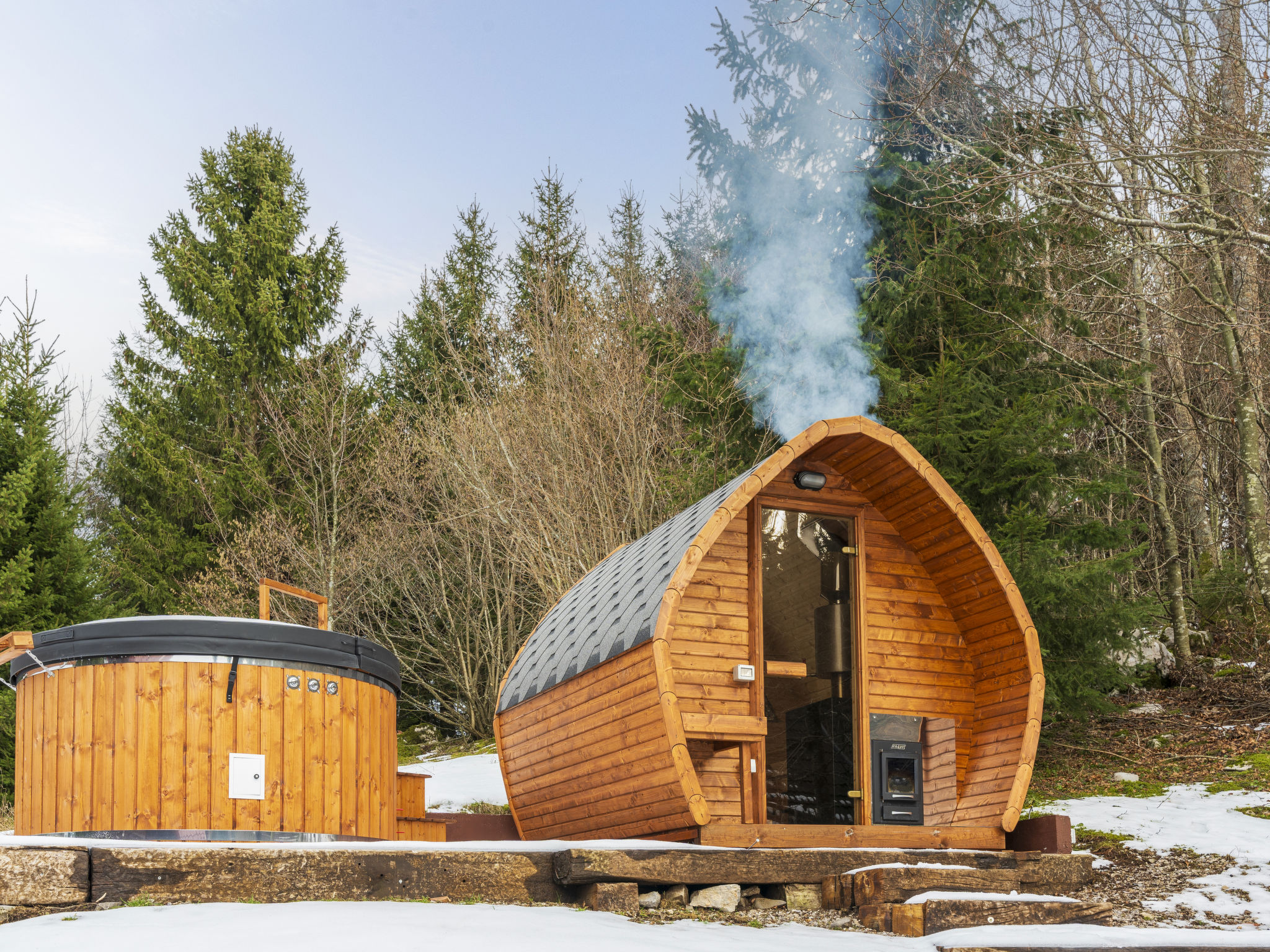 Cozy Bear Cabin - Outside