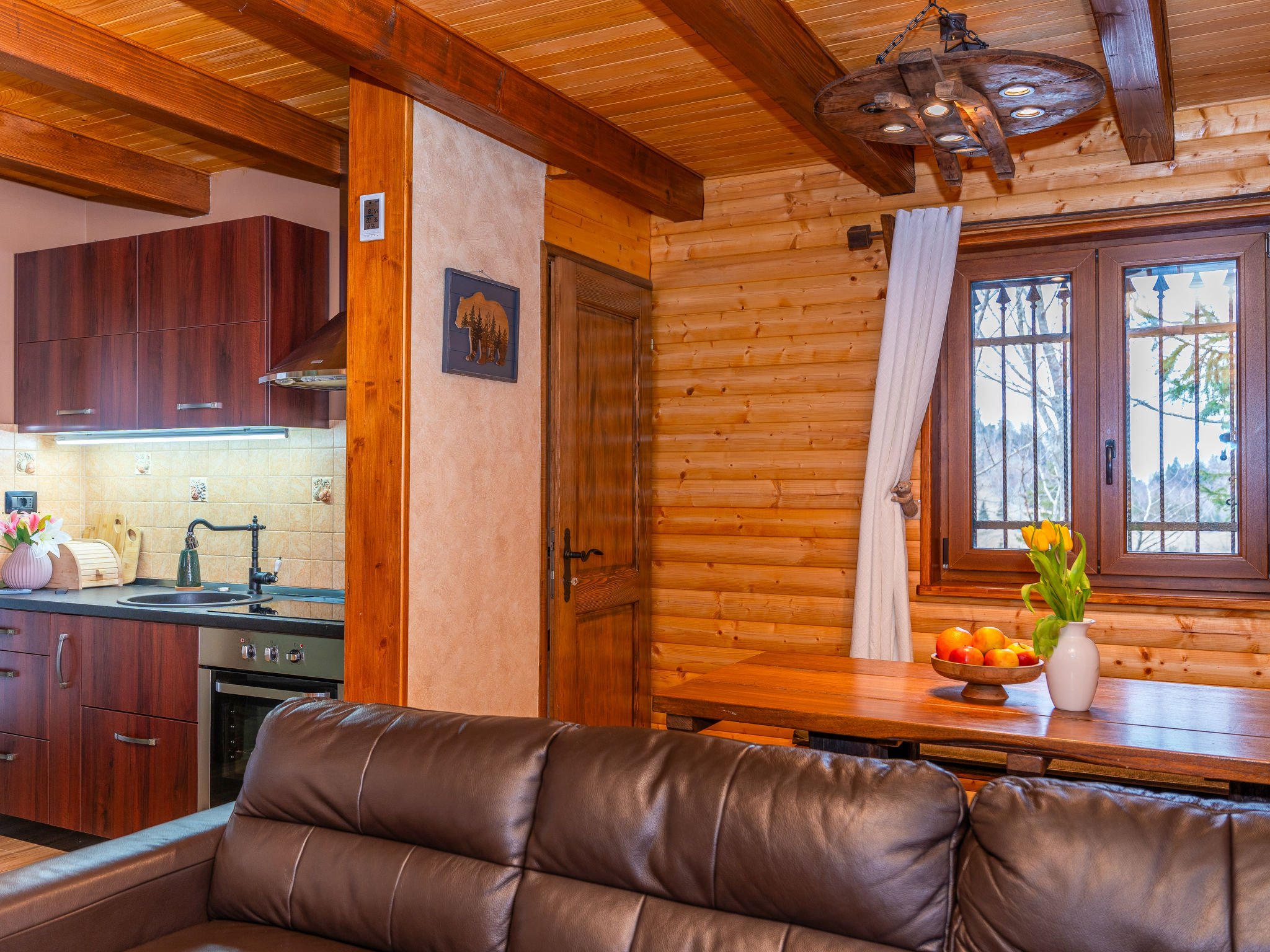 Cozy Bear Cabin - Inside