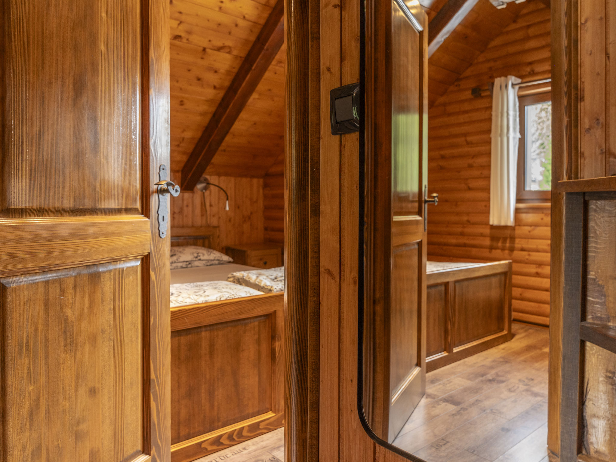 Cozy Bear Cabin - Inside