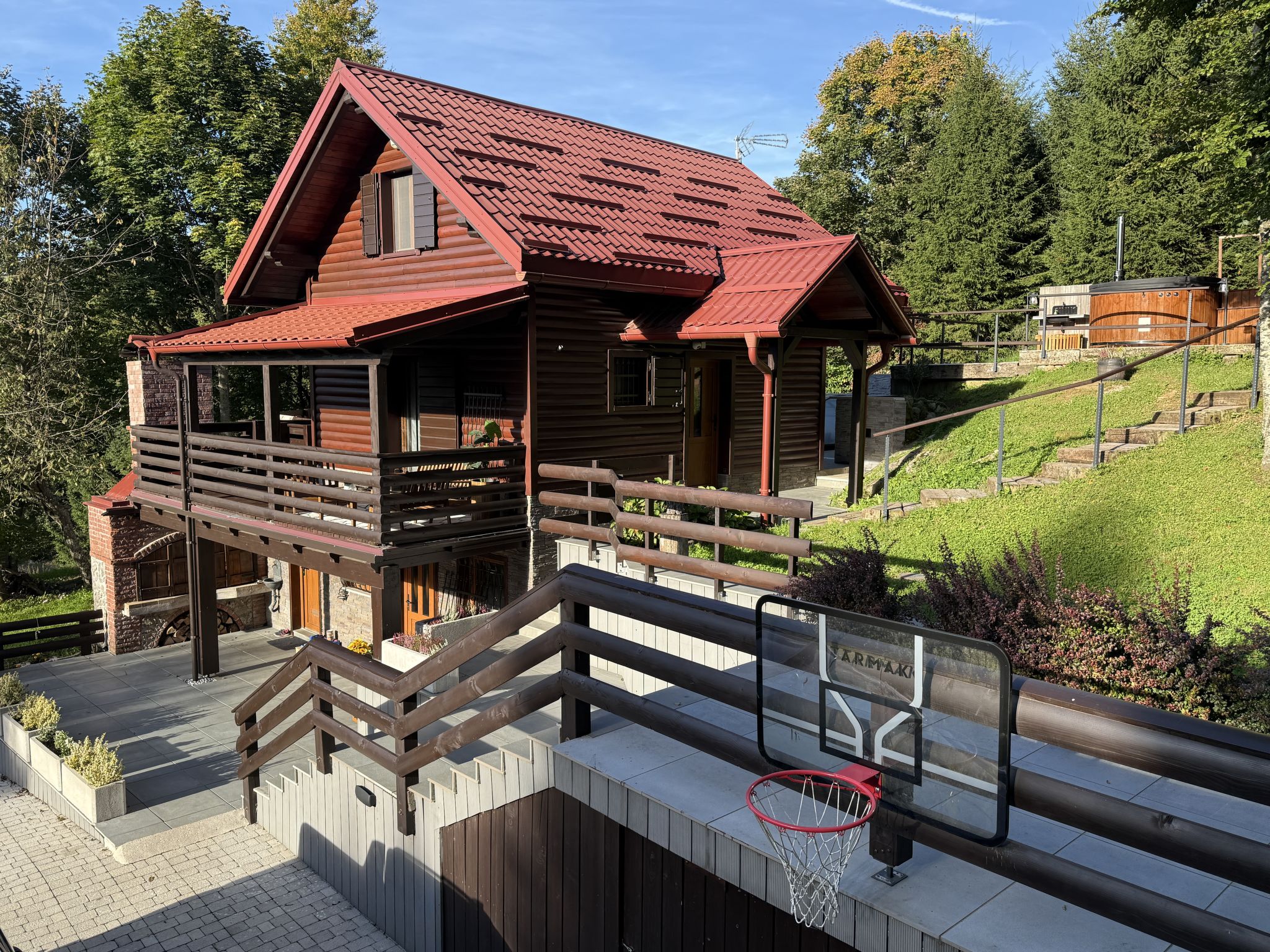 Cozy Bear Cabin