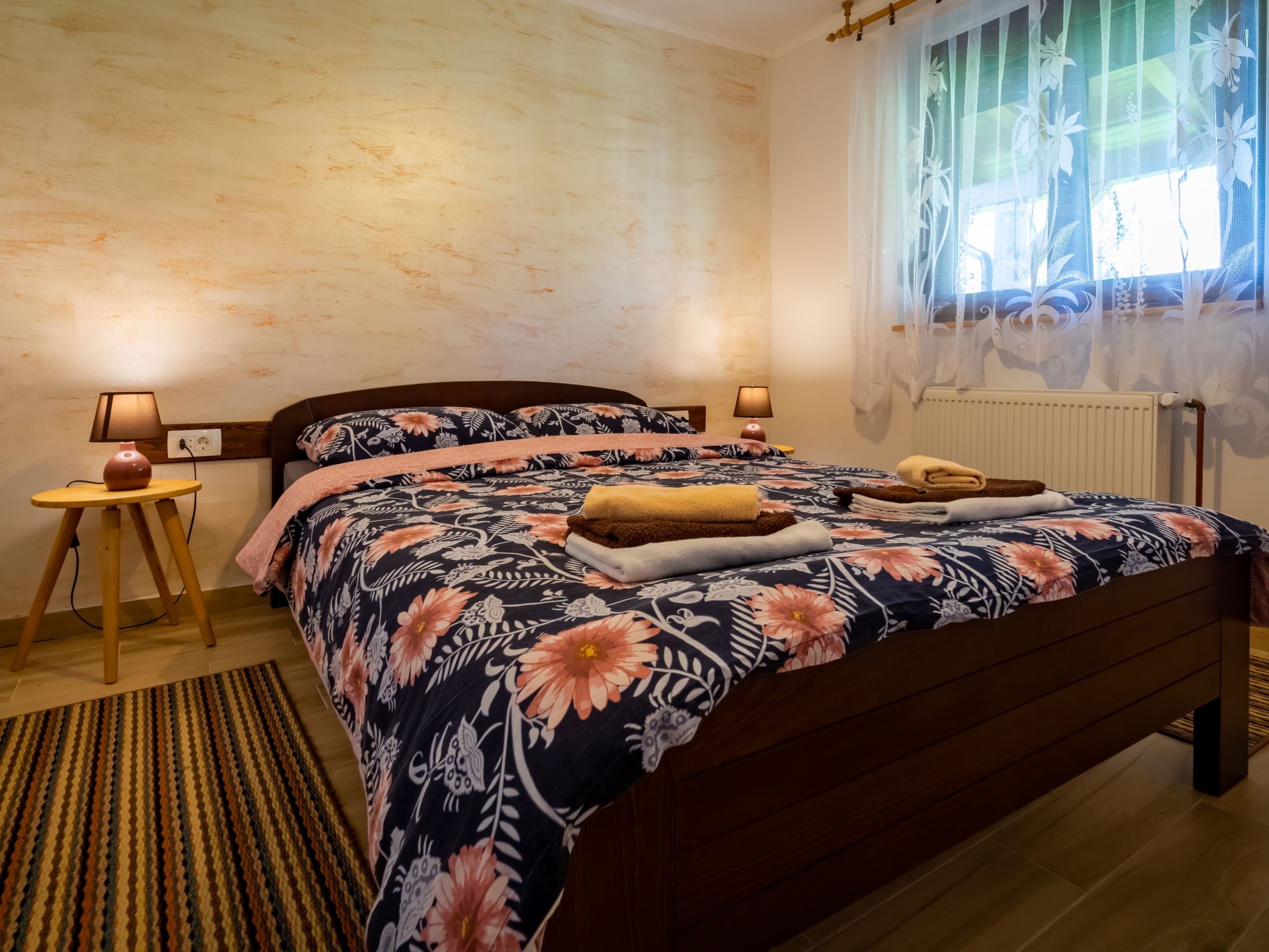 Haus in Sleme Skradsko mit Whirlpool und Parkplatz-Binnen