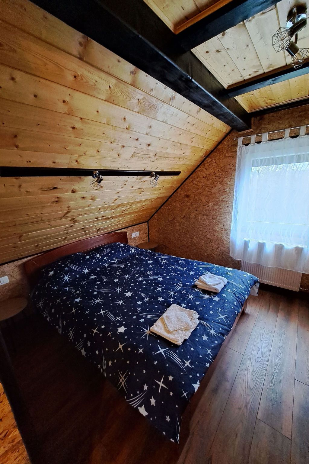 Haus in Sleme Skradsko mit Whirlpool und Parkplatz-Binnen