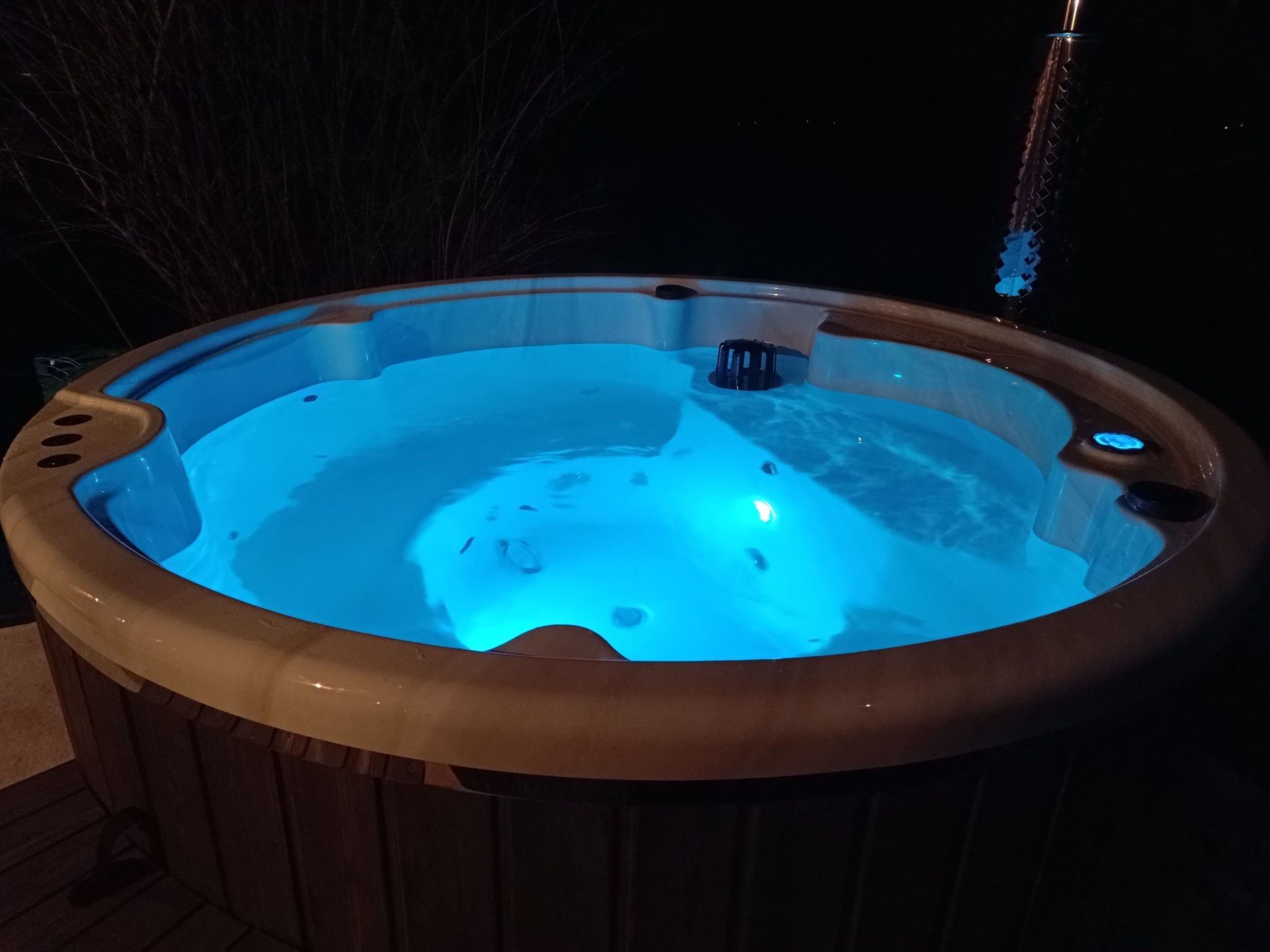 Haus in Sleme Skradsko mit Whirlpool und Parkplatz-Binnen