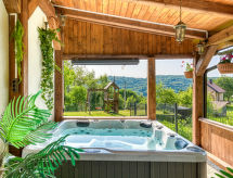 Bergvilla Maklen: luxe, wellness en uitzicht in het Kvarner Gebergte - thumbnail 3