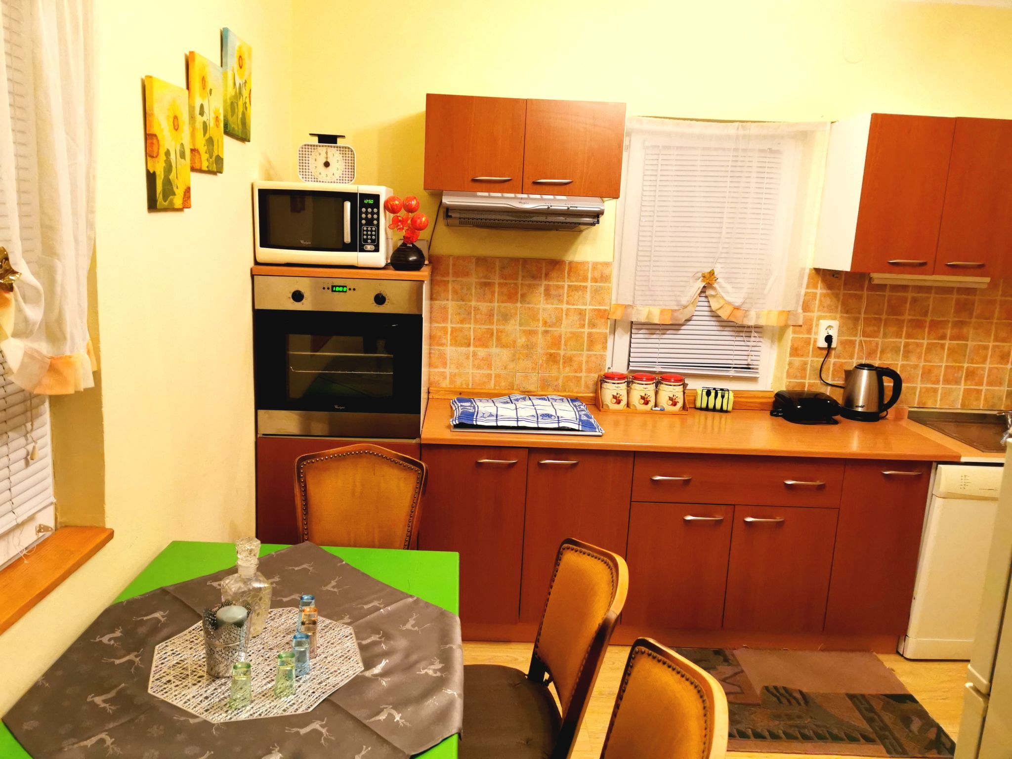 Für 4 Personen ca. 65 m&sup2; in Brod Moravice, Gespanschaft Primorje-Gorski (G-Image-tags.info