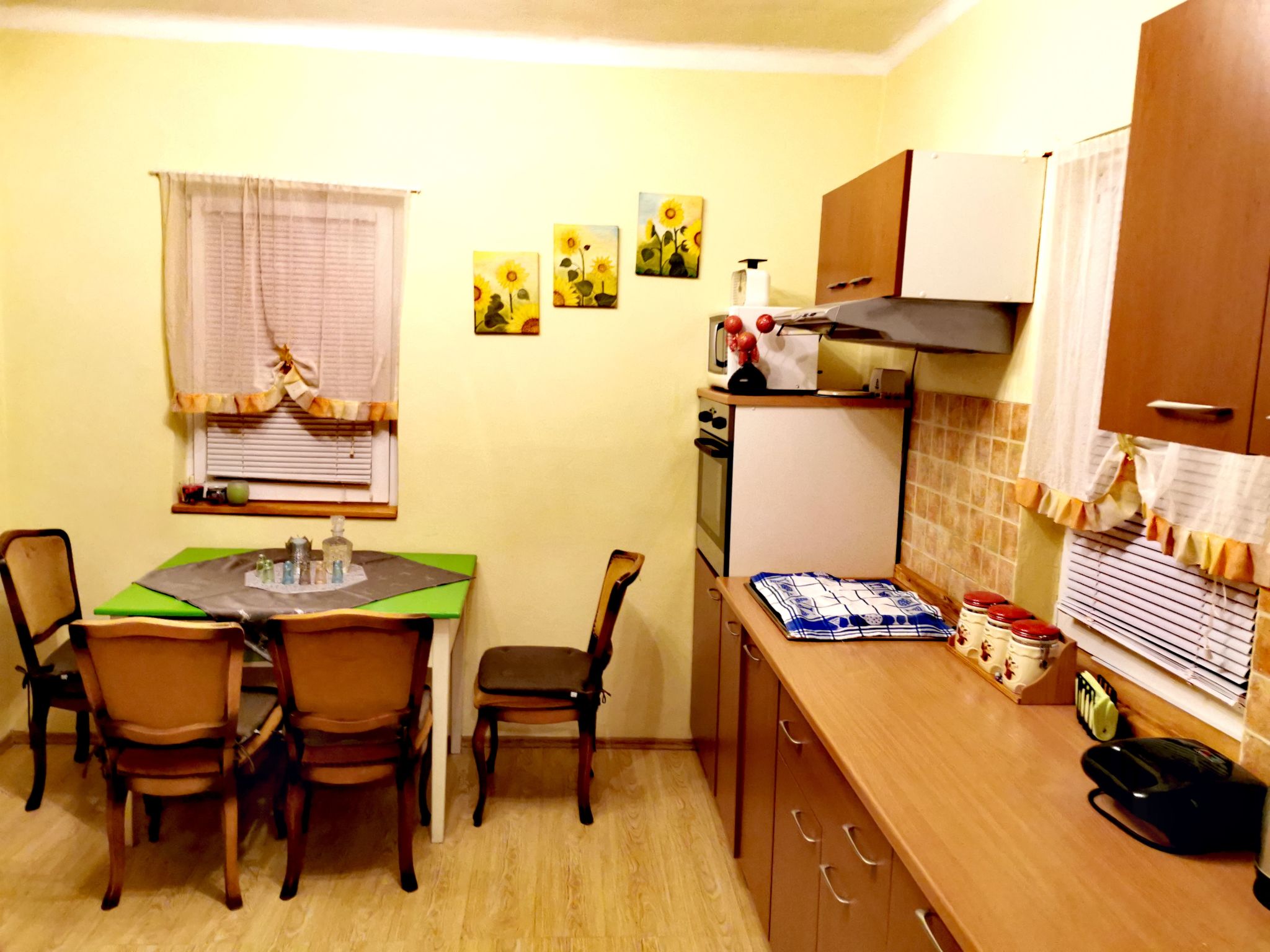 Für 4 Personen ca. 65 m&sup2; in Brod Moravice, Gespanschaft Primorje-Gorski (G-Image-tags.info