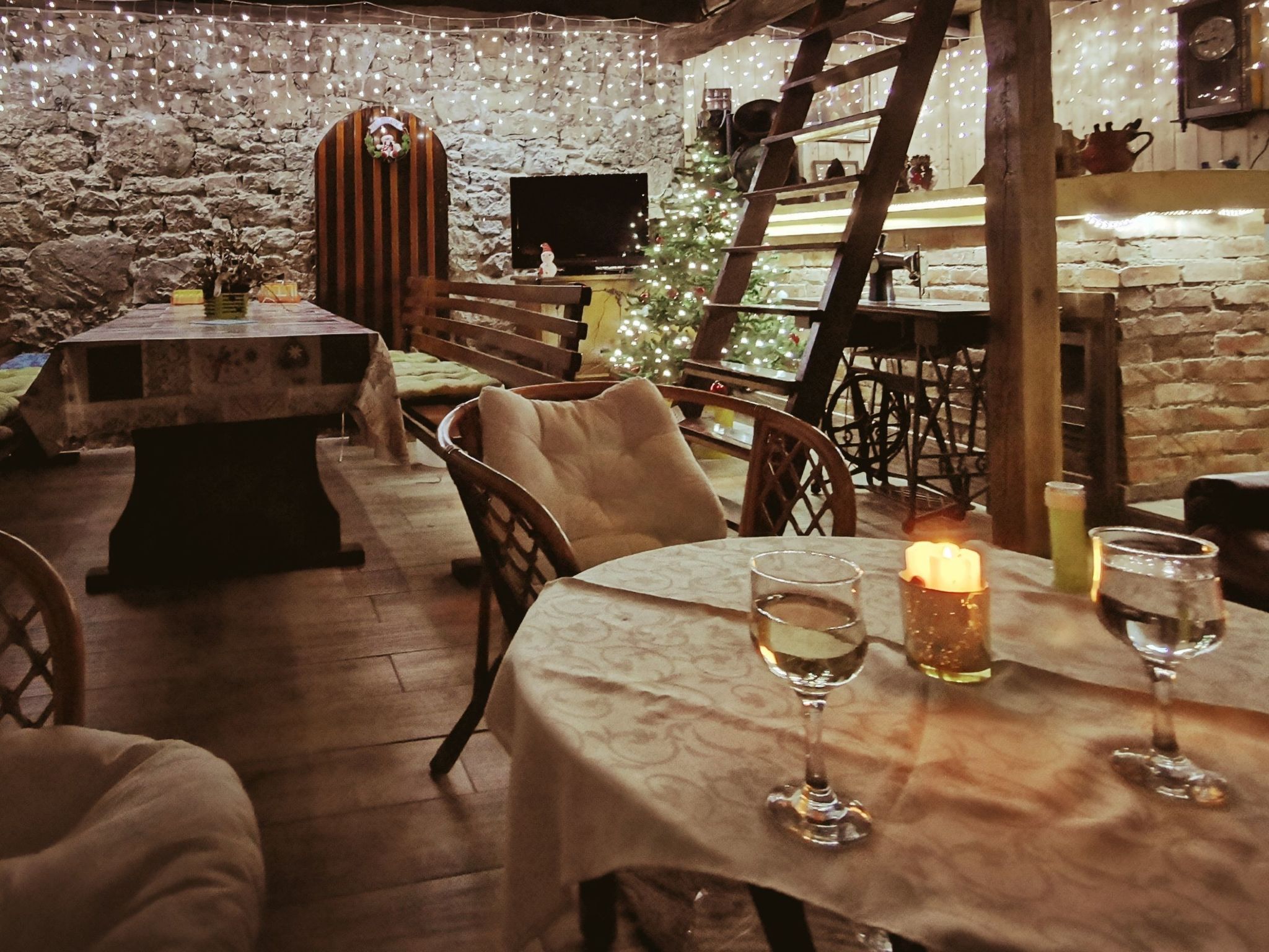 Für 4 Personen ca. 65 m&sup2; in Brod Moravice, Gespanschaft Primorje-Gorski (G-Image-tags.info