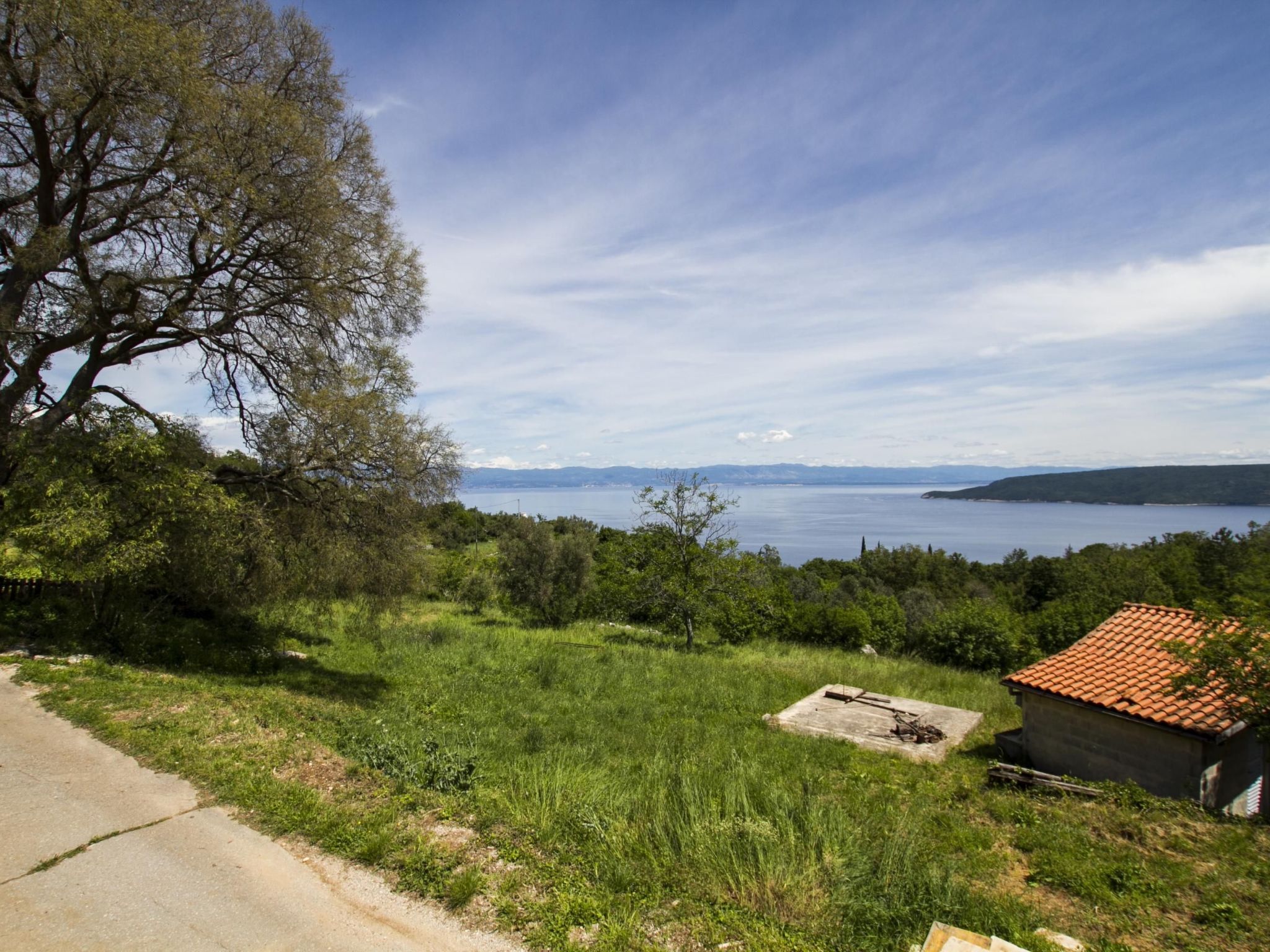 Geräumiges Ferienhaus in Brseč mit Privatem Pool-Drinnen