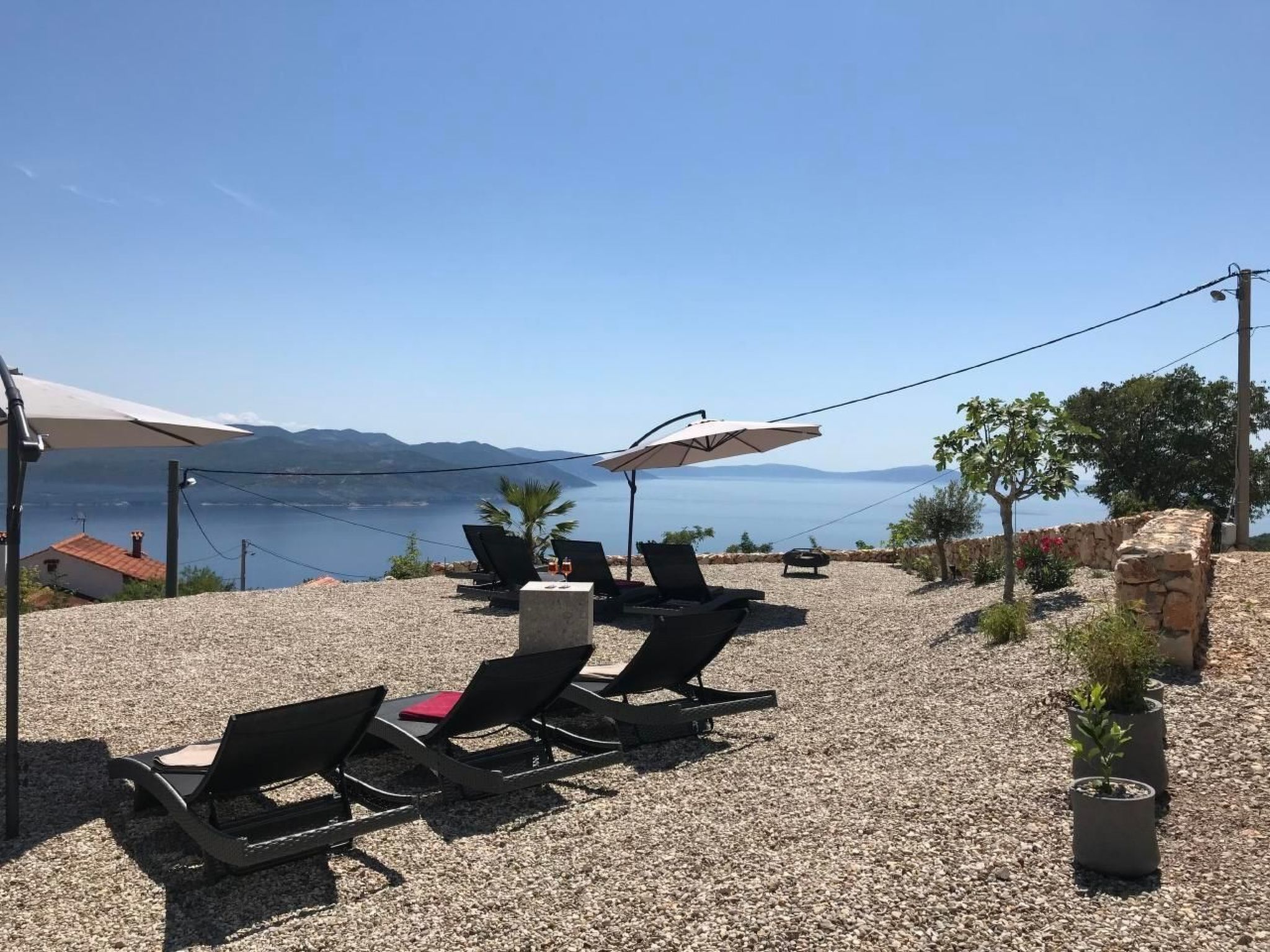 Ferienhaus in Brsec (Kroatien) und 1 Hund erlaubt