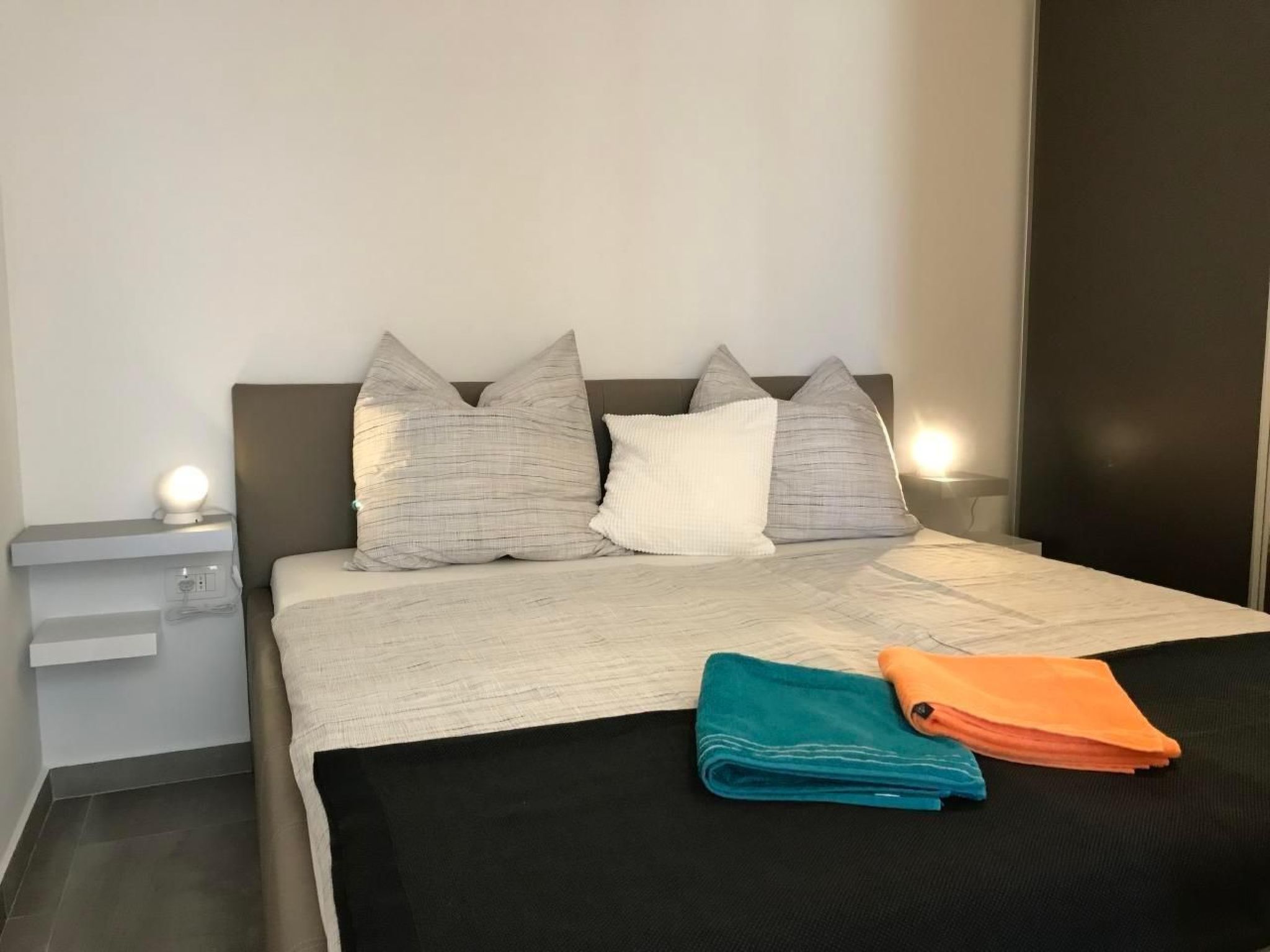 Stepča-Image-tags.info