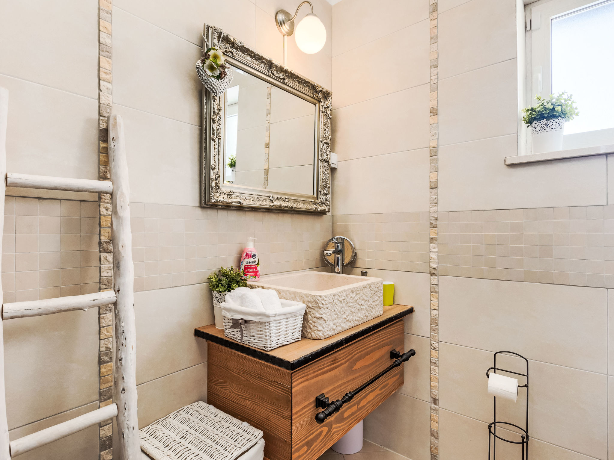 Villa Stonegate - Inside