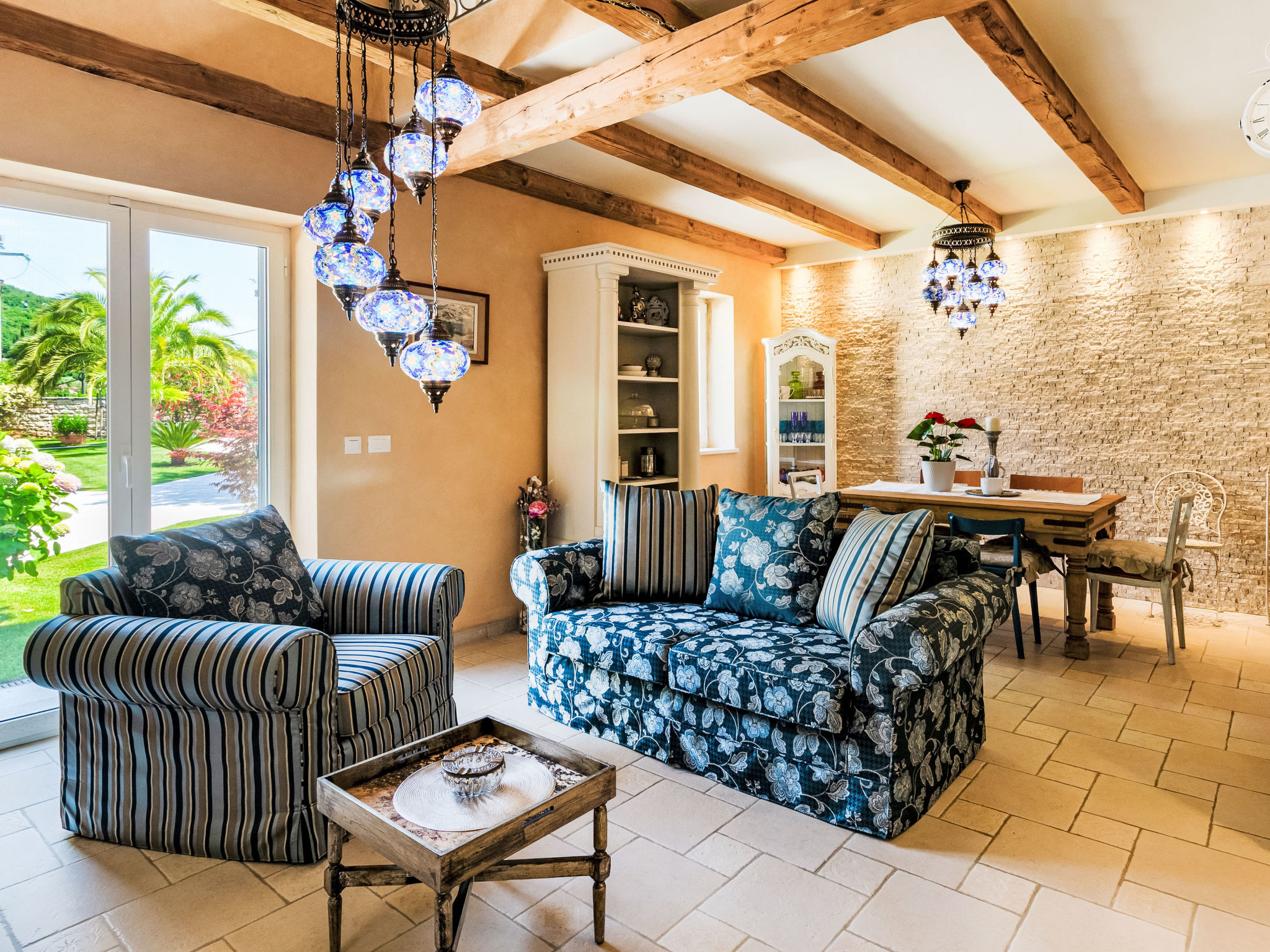 Villa Stonegate - Inside