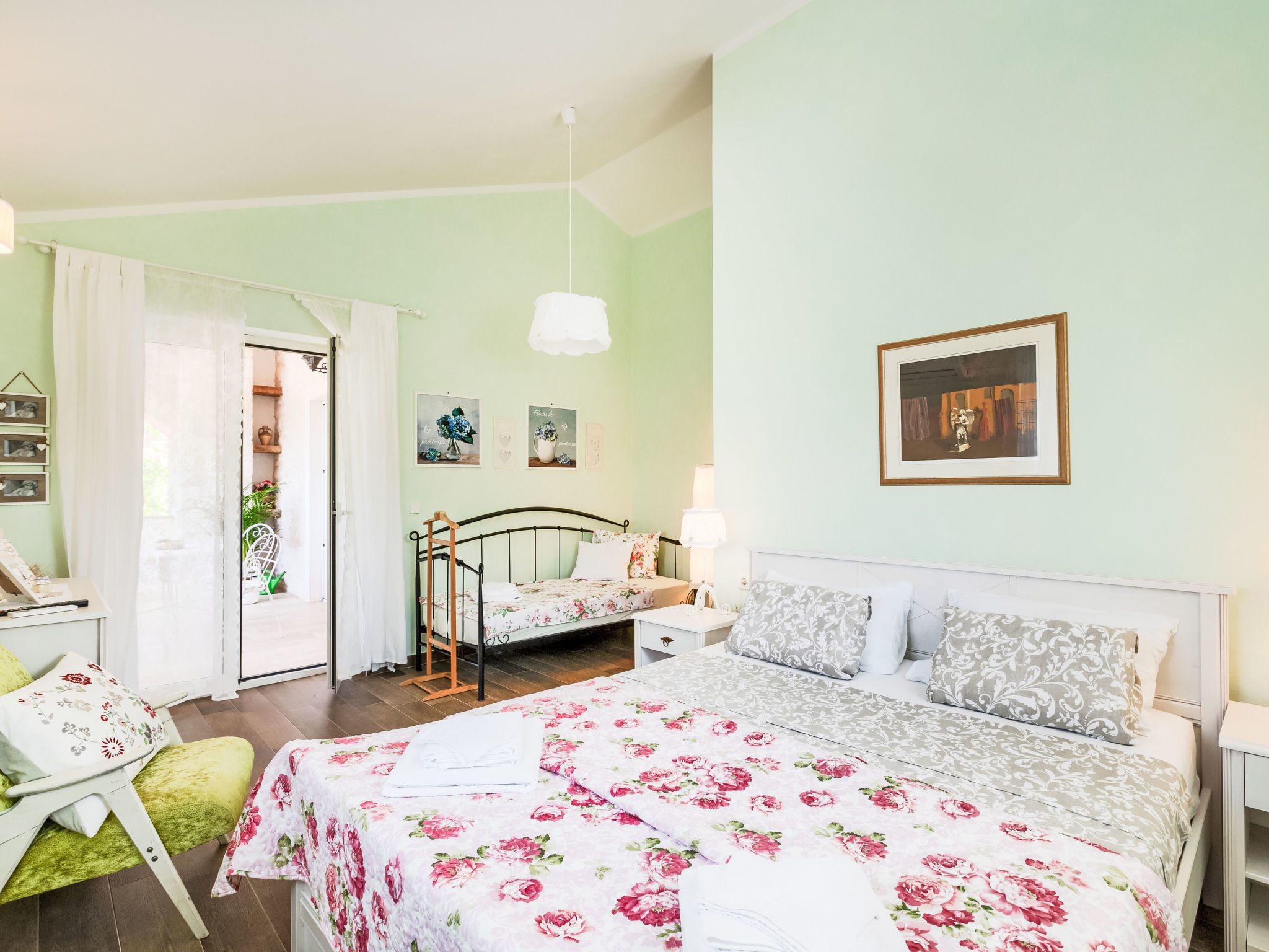 Villa Stonegate - Inside