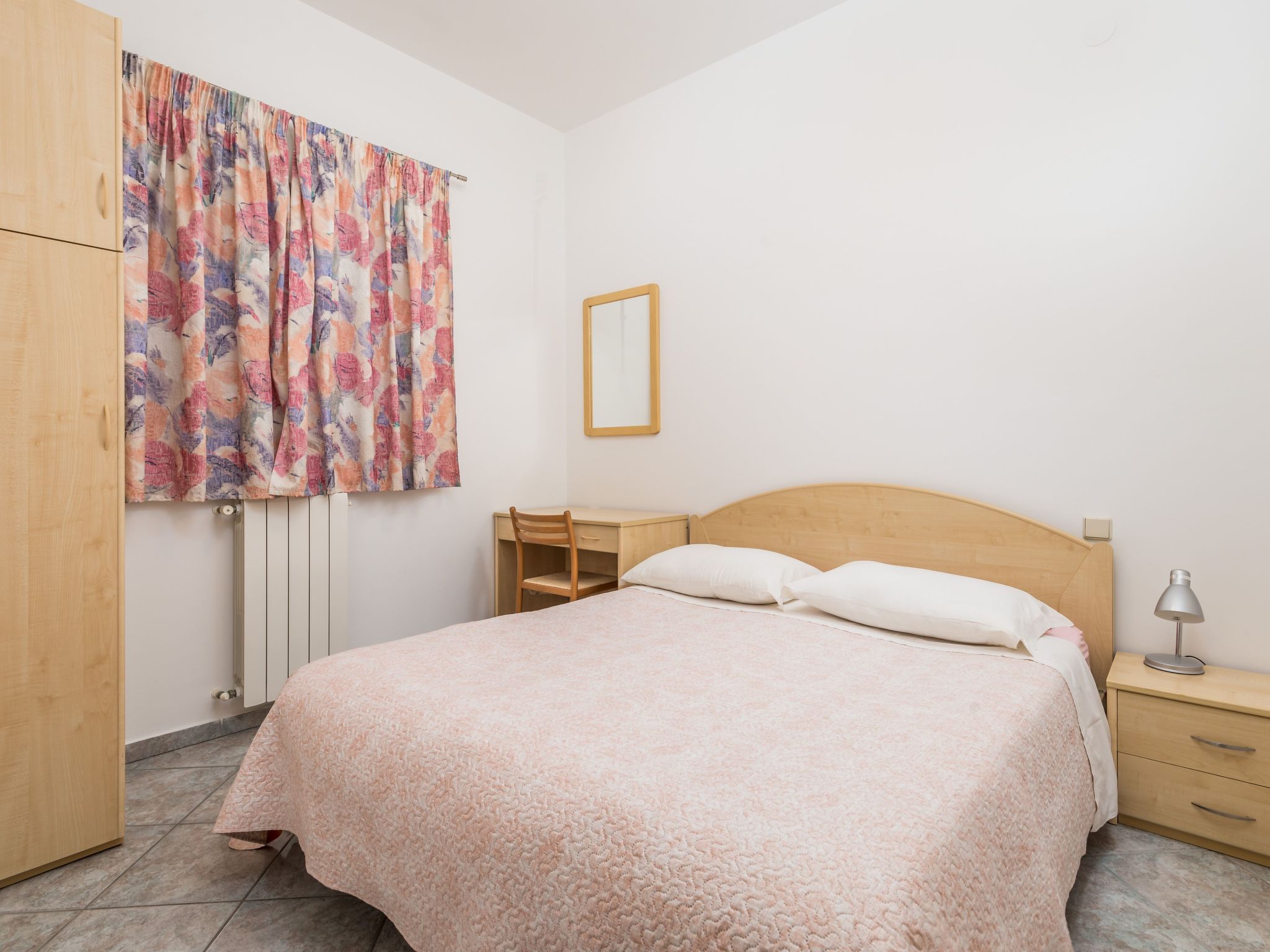 Wohnung in Obrs mit Kleiner Terrasse und Meerblick - Dedans
