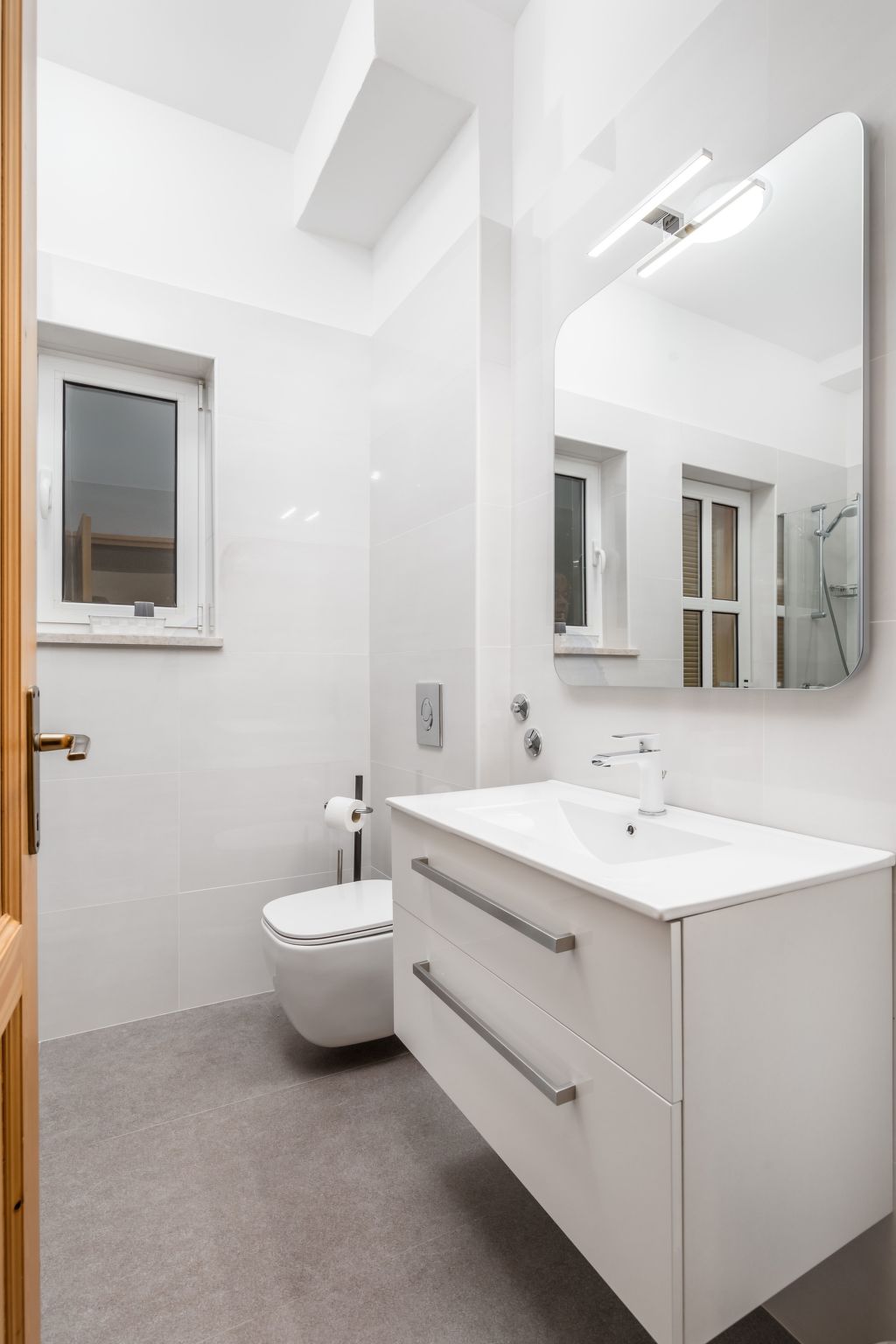 Wohnung in Obrs mit Kleiner Terrasse und Meerblick - Dedans