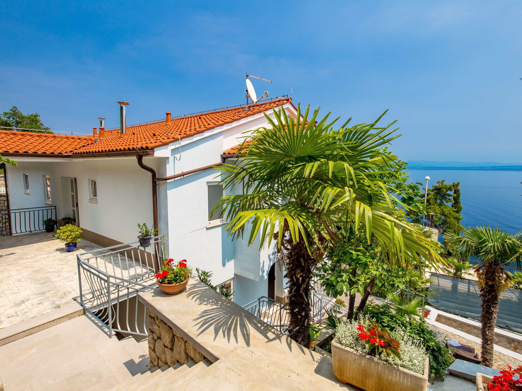 Wohnung in Obrs mit Kleiner Terrasse und Meerblick - Dehors