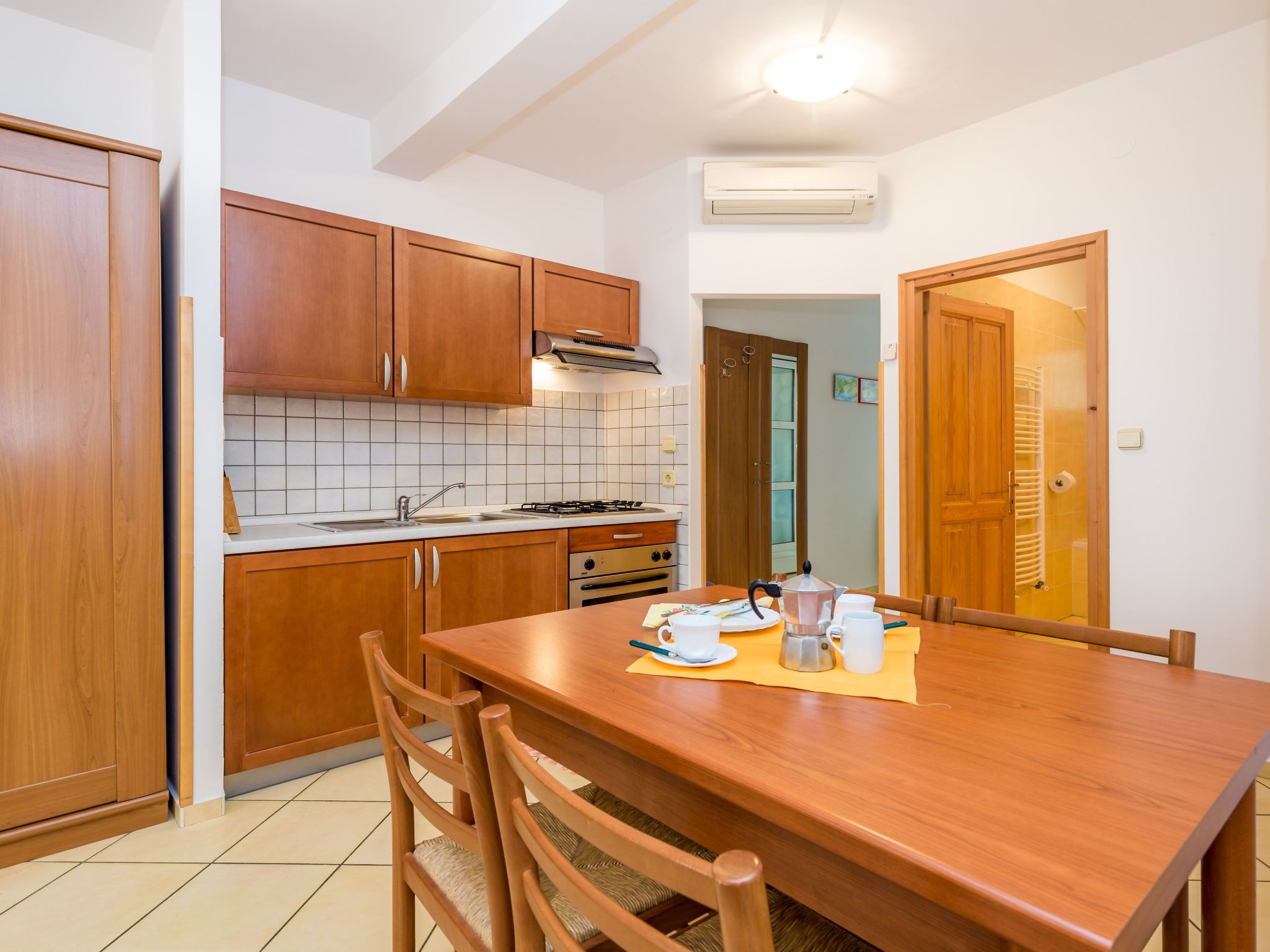 Studio-Wohnung mit Terrasse - Image 4