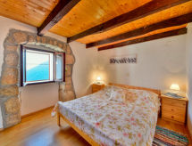 Vrijstaand vakantiehuis Stefi met zonnig terras nabij Mošćenička Draga - thumbnail 4