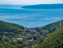 Vrijstaand vakantiehuis Stefi met zonnig terras nabij Mošćenička Draga - thumbnail 5