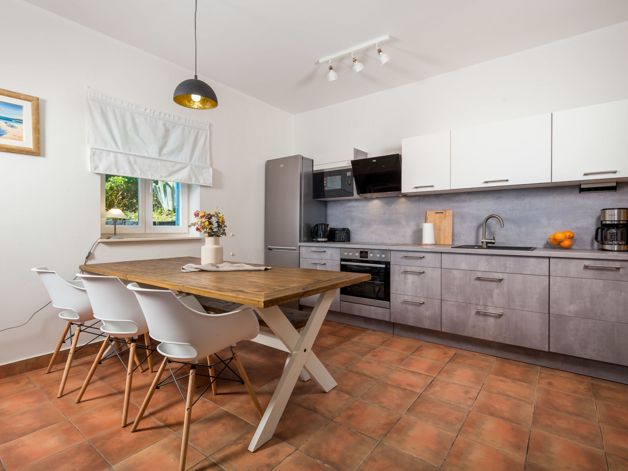 Kitchen / Dining Room