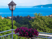 Sfeervol appartement voor 4 personen, 800m van het kiezelstrand in Mošćenička Draga - thumbnail 2