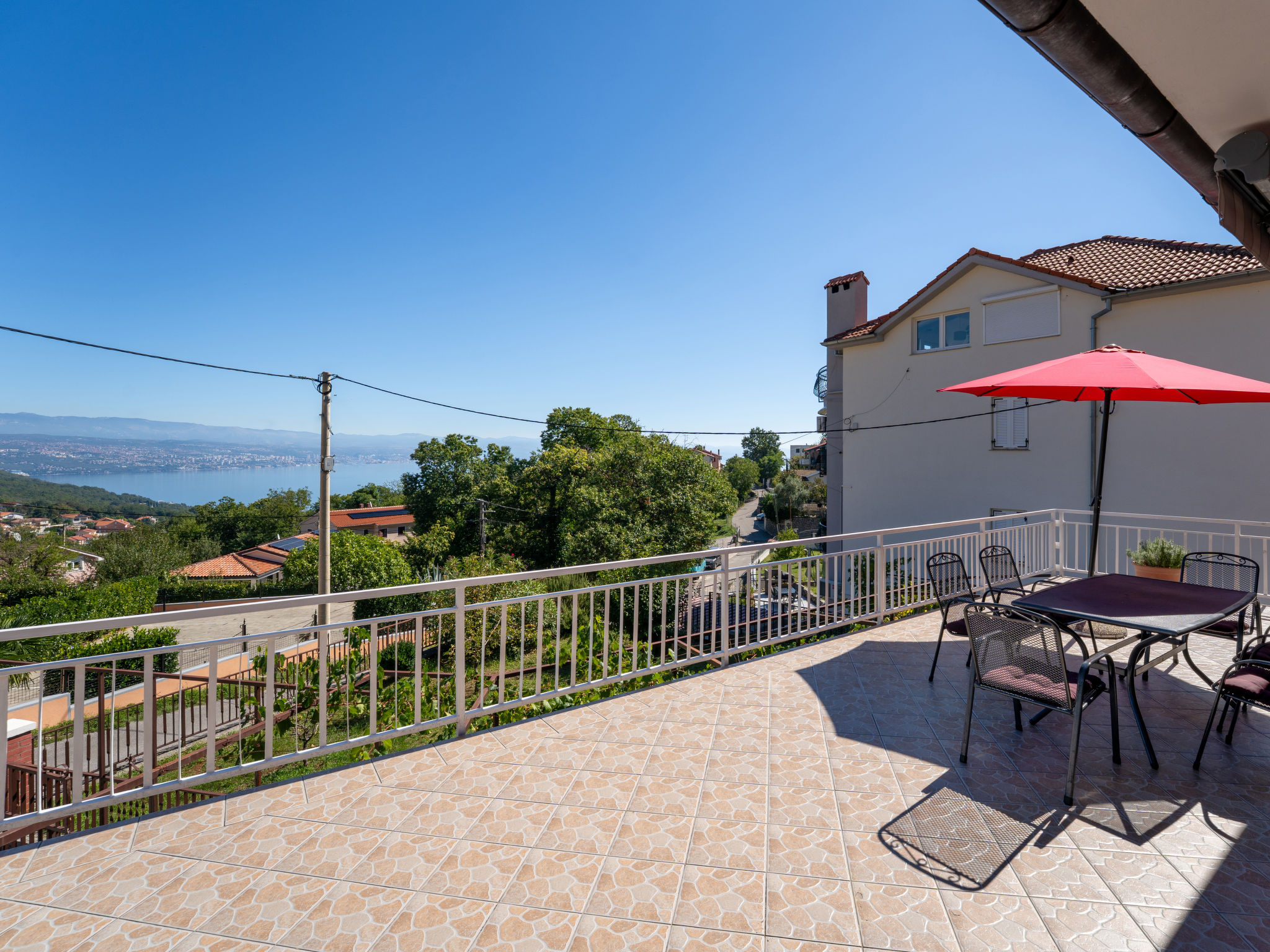 Katarina — Terrace (2 of 42)