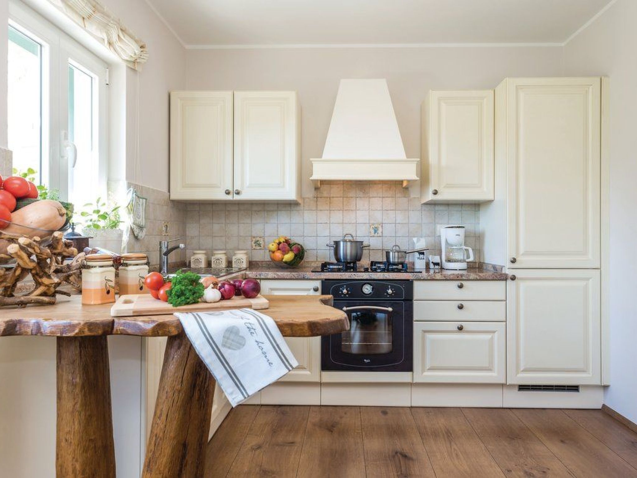 In Lovranska Draga mit großem Kamin-Binnen