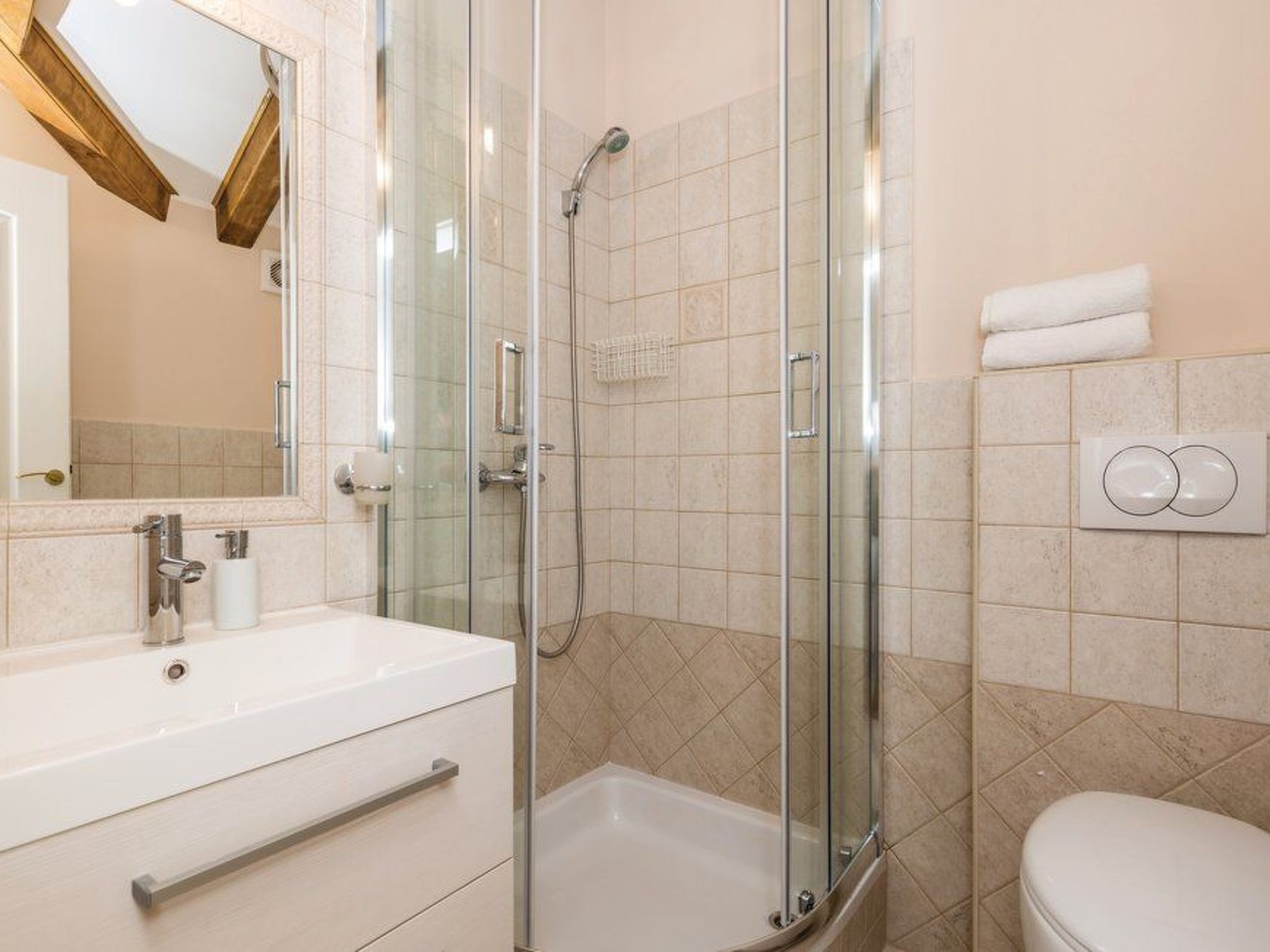 Photo of in Lovranska Draga mit großem Kamin