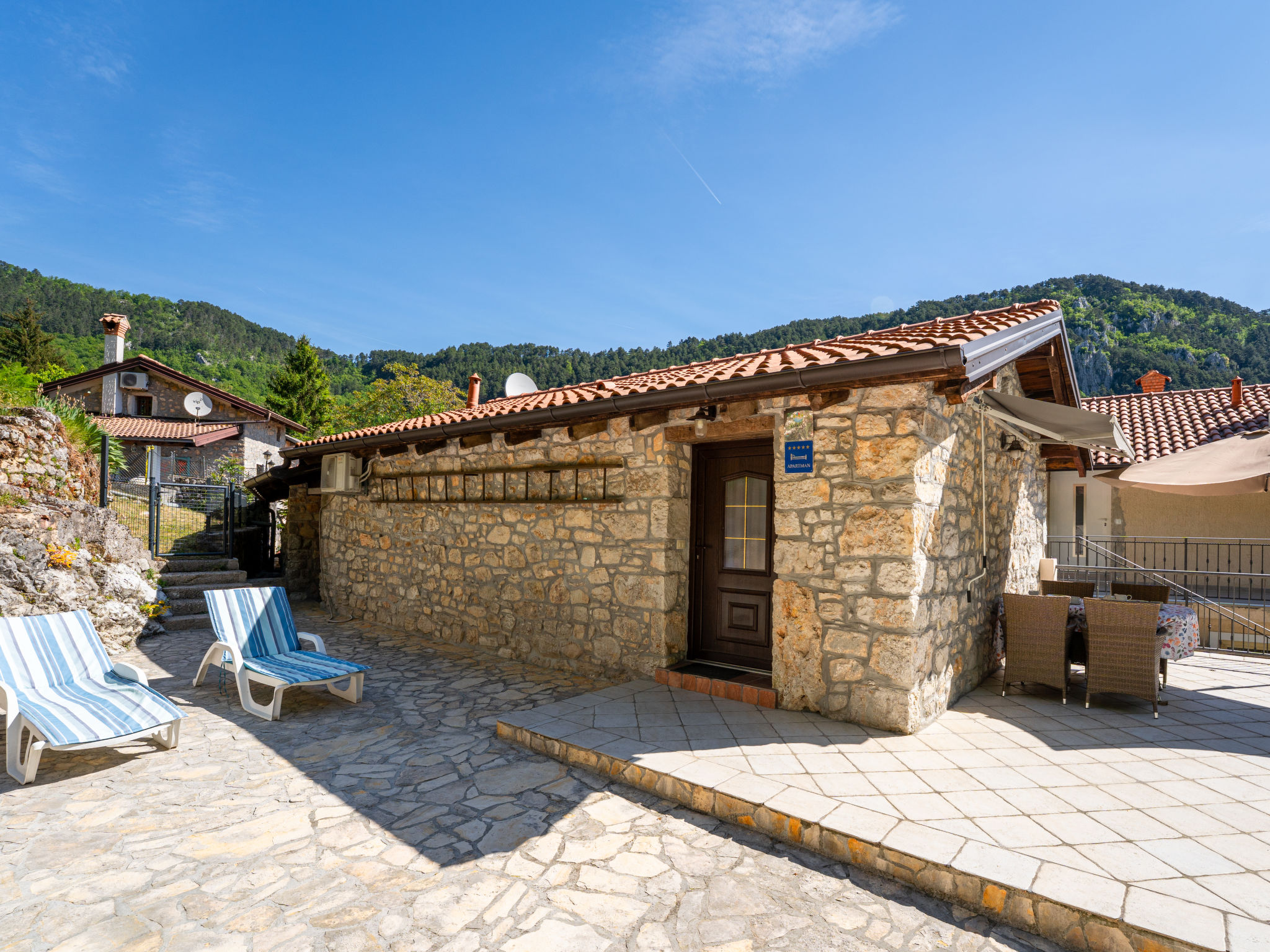 Sirotnjak 2