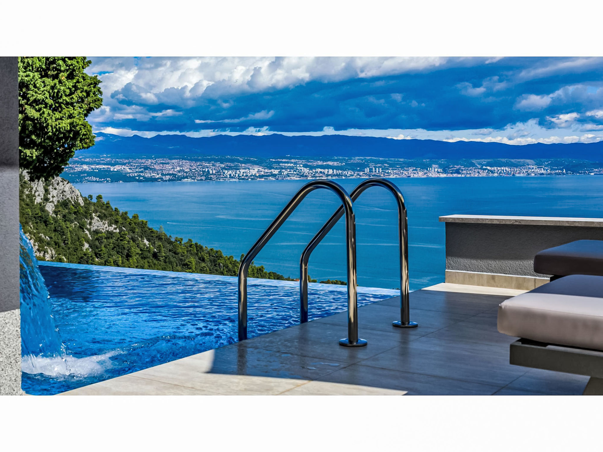 Sky Pool