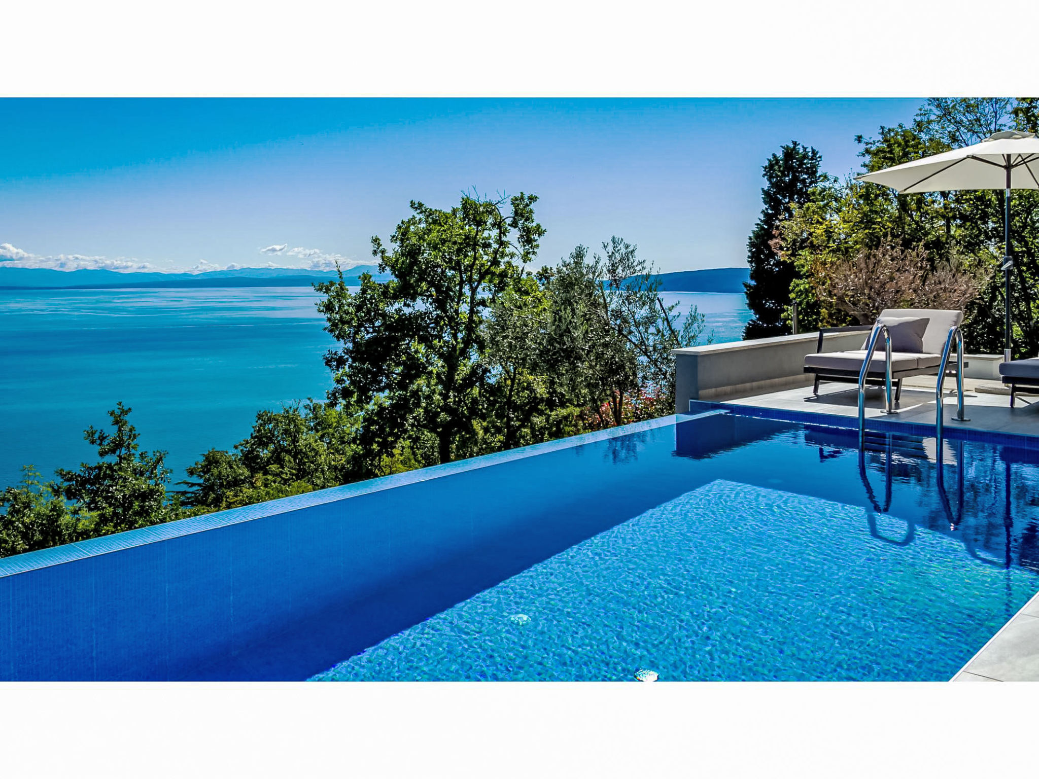 Sky Pool - Dehors