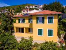 Wellness en zeezicht in hartje Opatija: appartement Vero - thumbnail 1