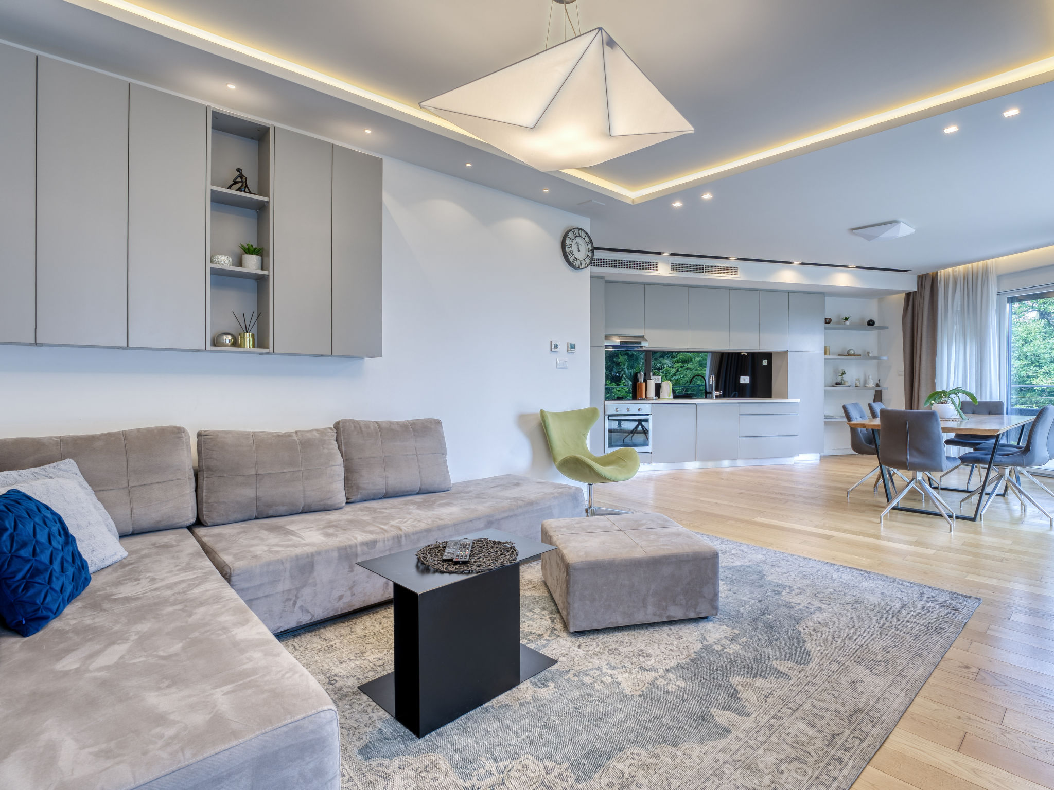 Villa Ziza-Inside