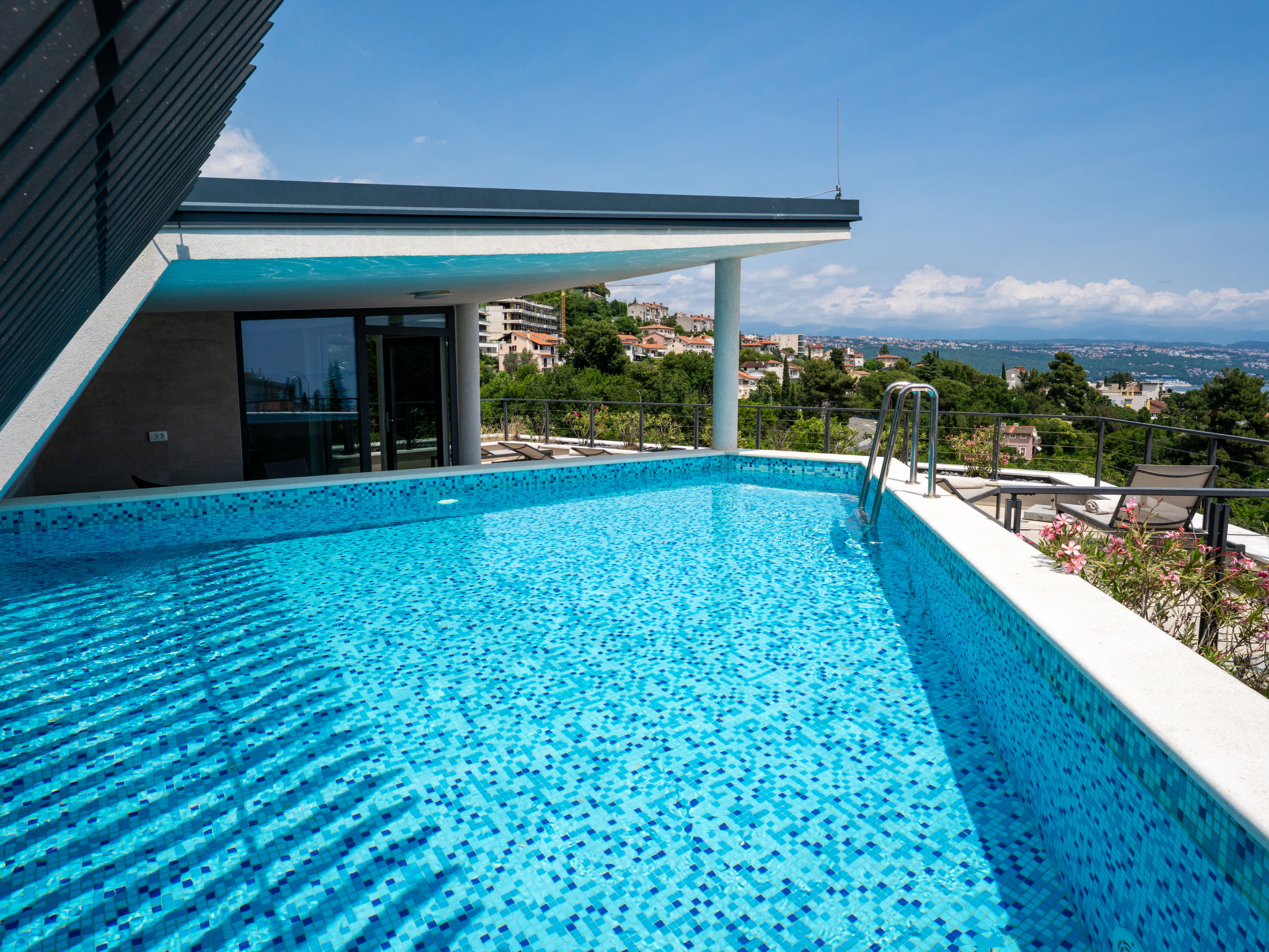 Villa Ziza-Outside