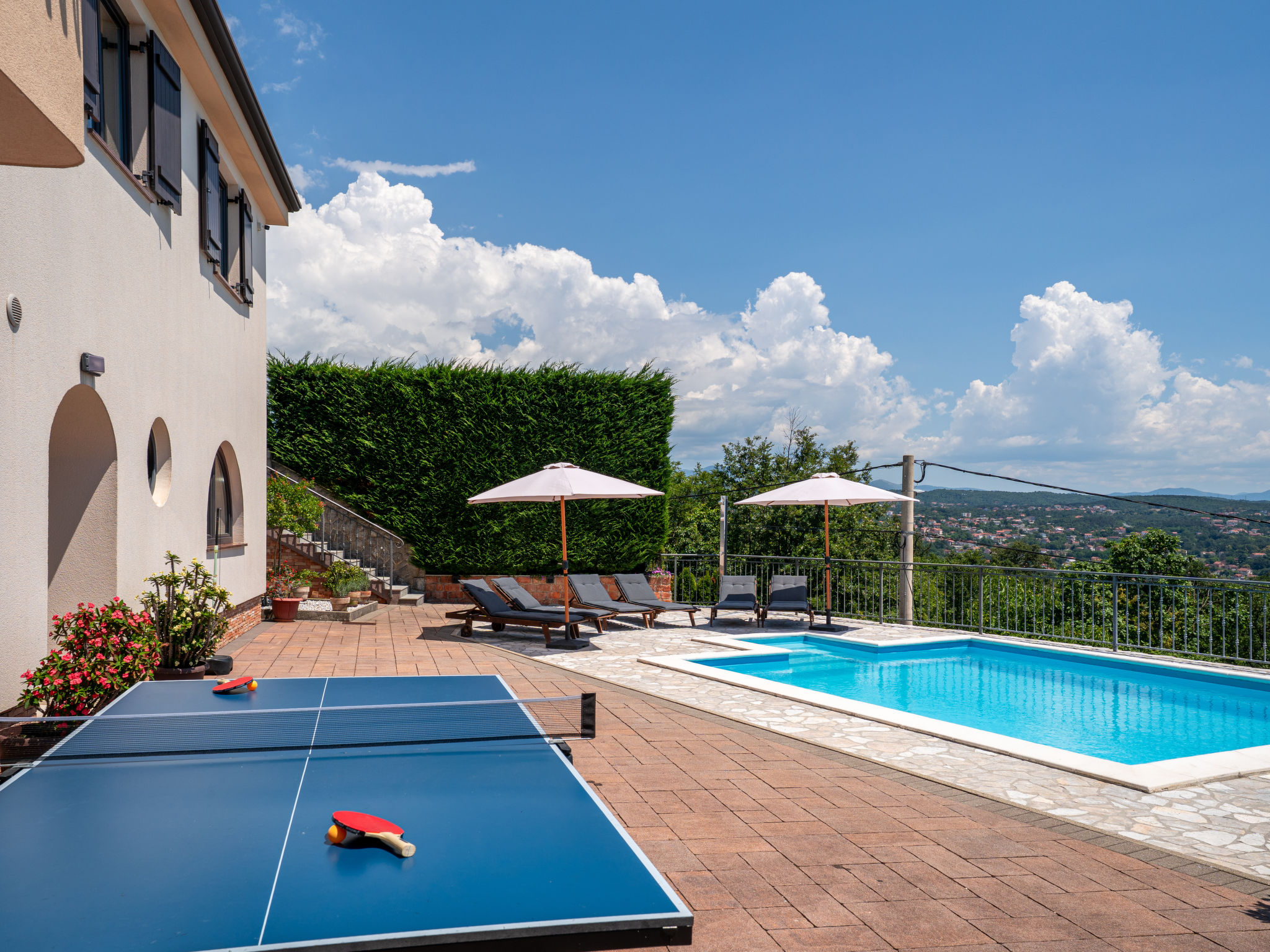 Villa Toni - Outside