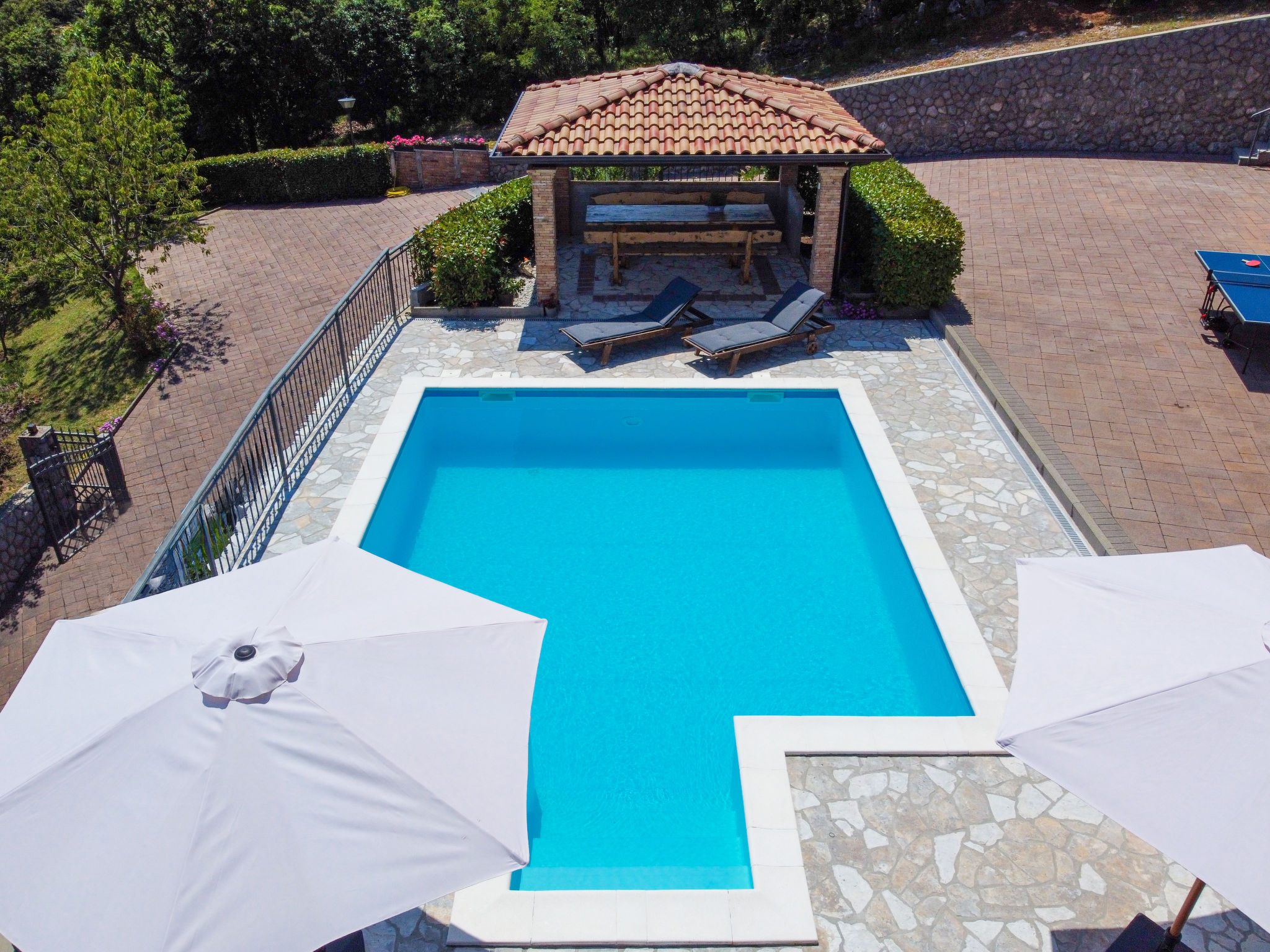 Villa Toni - Outside