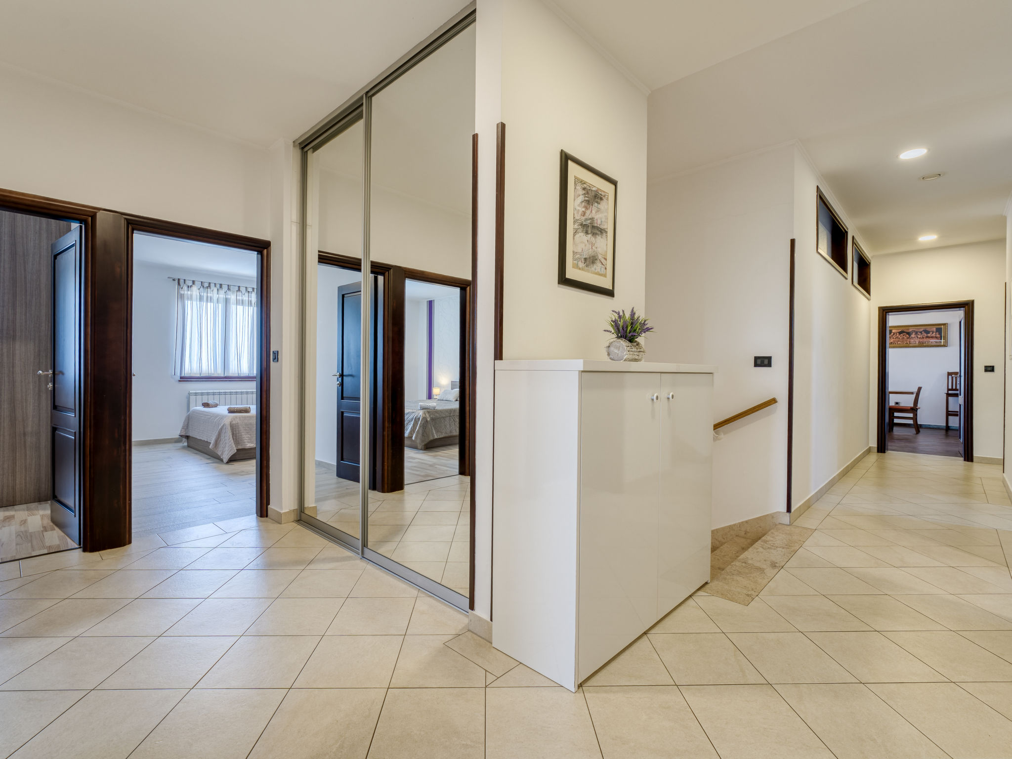 Villa Toni - Inside