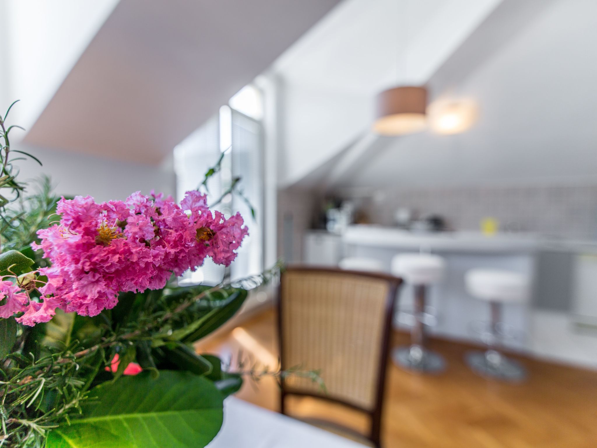 "Penthouse" mit Blick auf das Wasser-Drinnen