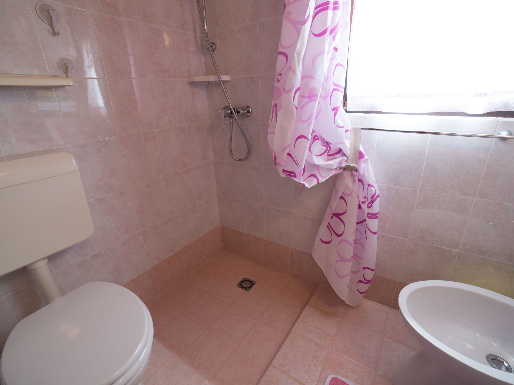 Mit Wasserblick-Binnen