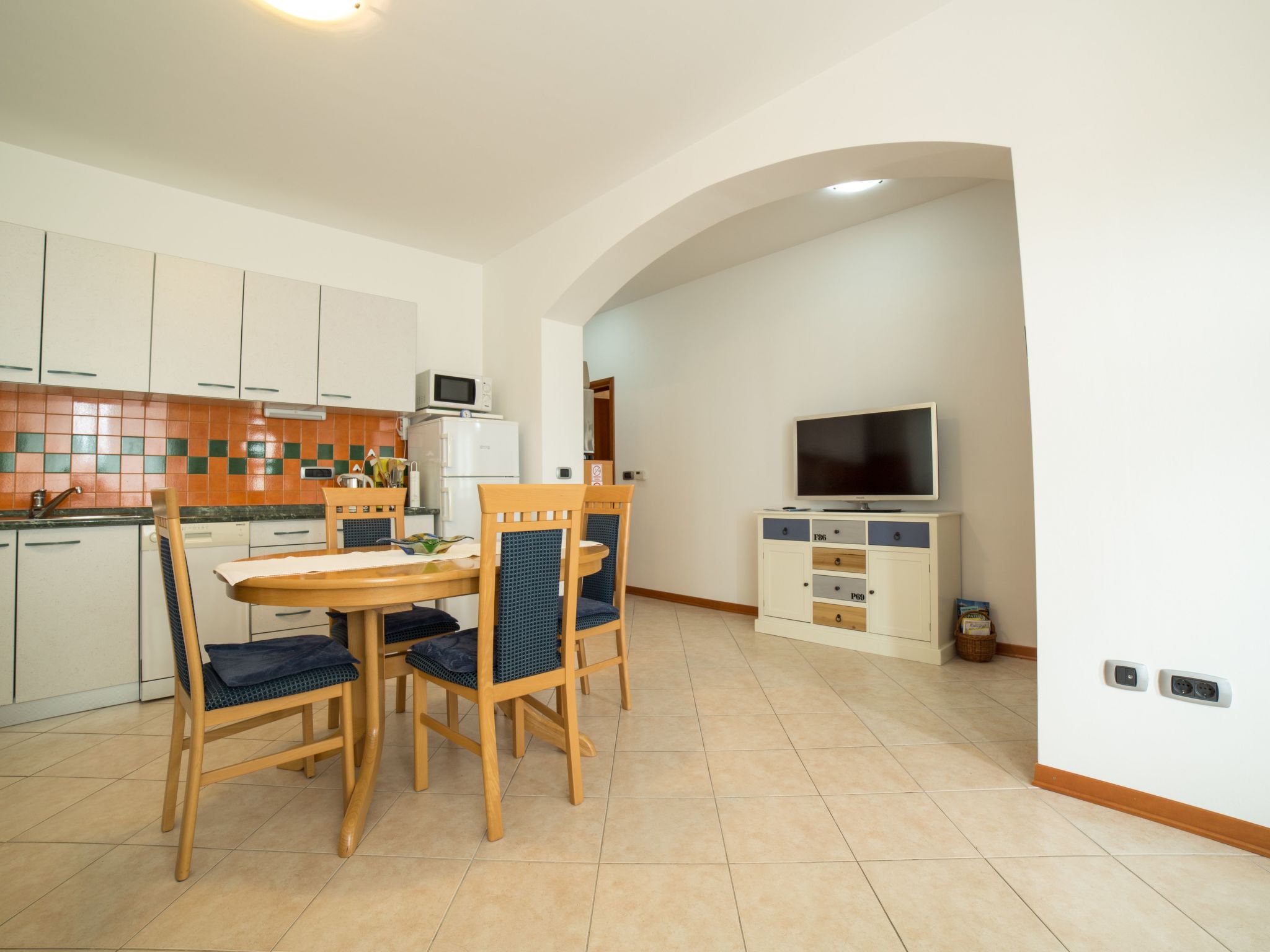 Wohnung mit Terrasse-Binnen