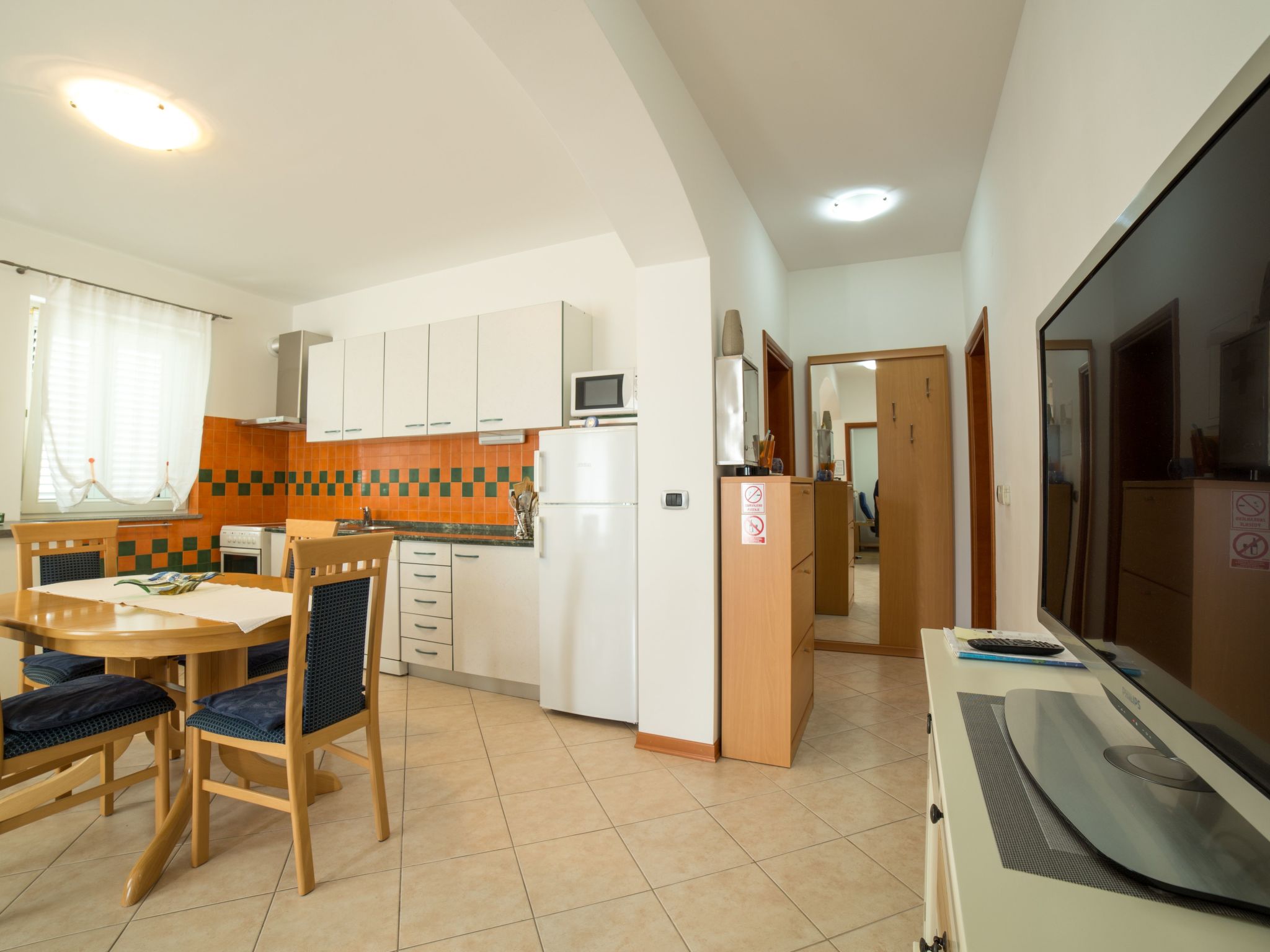 Wohnung mit Terrasse-Binnen